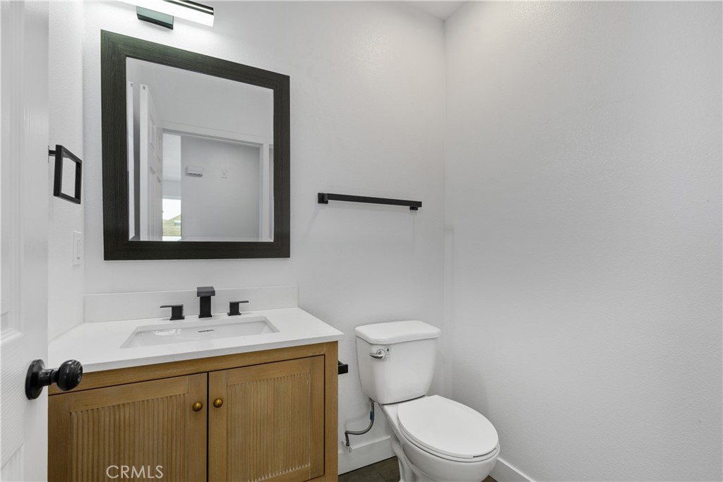 Los Angeles, California, 90011, United States, ,Residential,For Sale,1991089