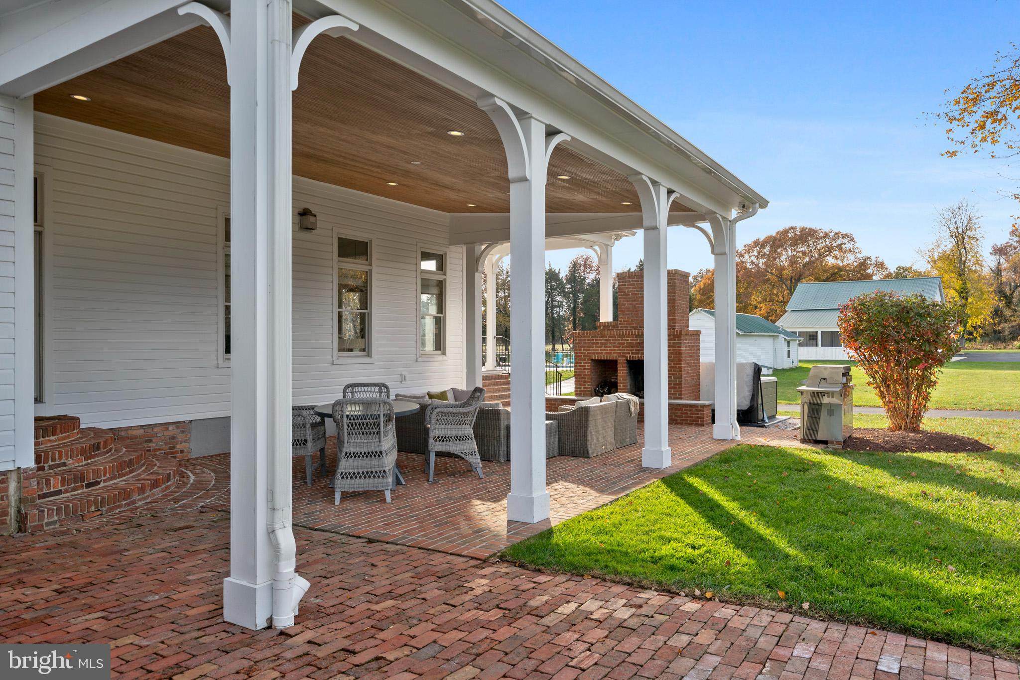 La Plata, Maryland, 20646, United States, 5 Bedrooms Bedrooms, ,4 BathroomsBathrooms,Residential,For Sale,1990245