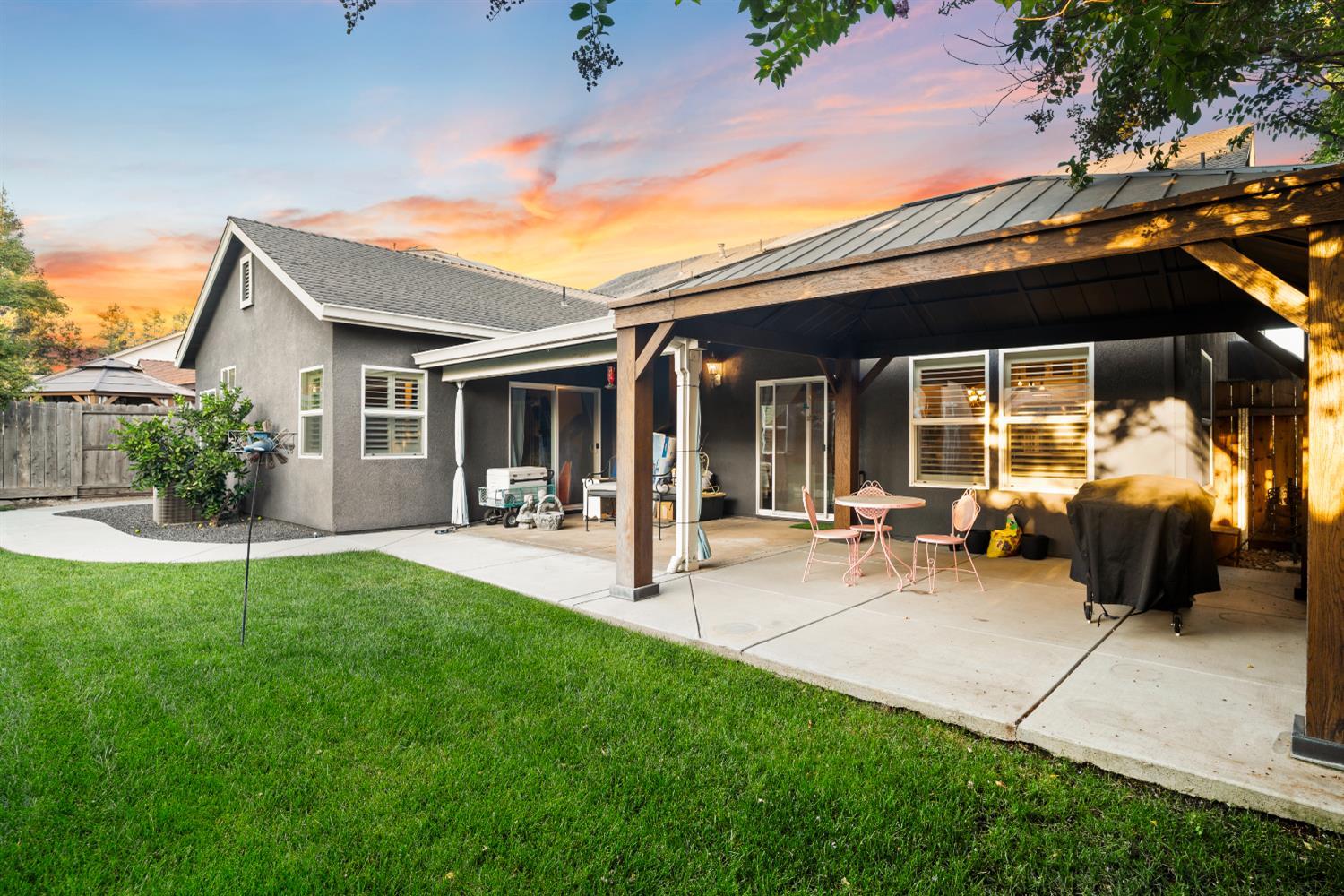 Riverbank, California, 95367, United States, 4 Bedrooms Bedrooms, ,2 BathroomsBathrooms,Residential,For Sale,1976326