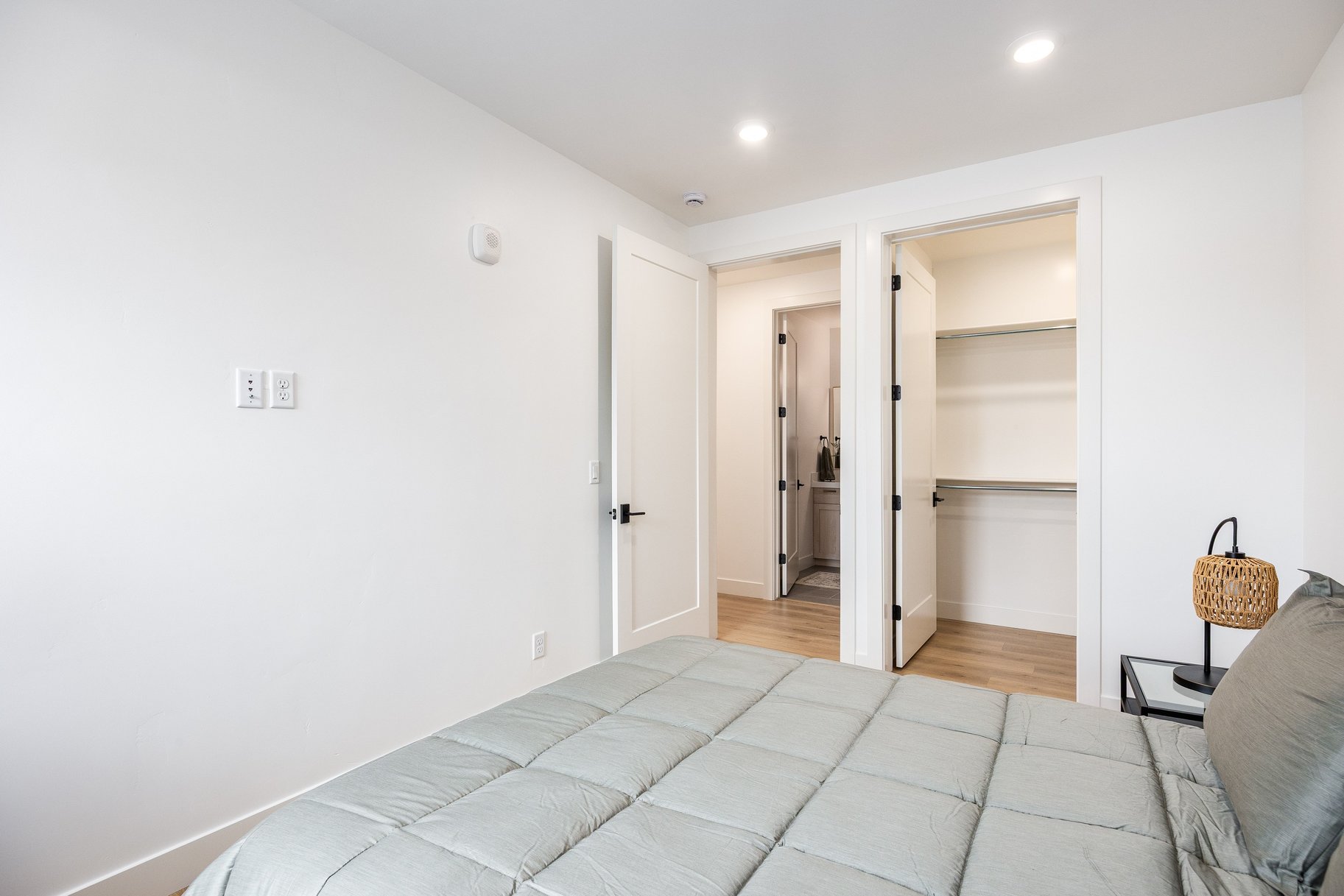  Effortless Luxury Condo Living In The Heart Of Holladay Village - 物件實景