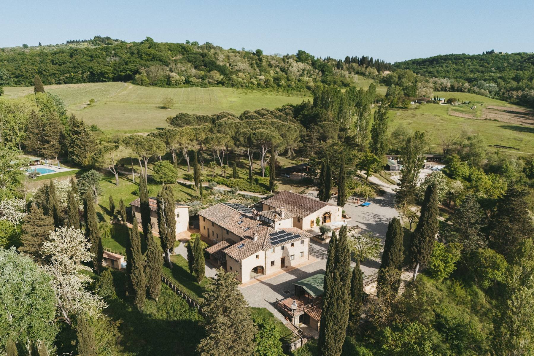  Small restored hamlet in the heart of Chianti - 物件實景