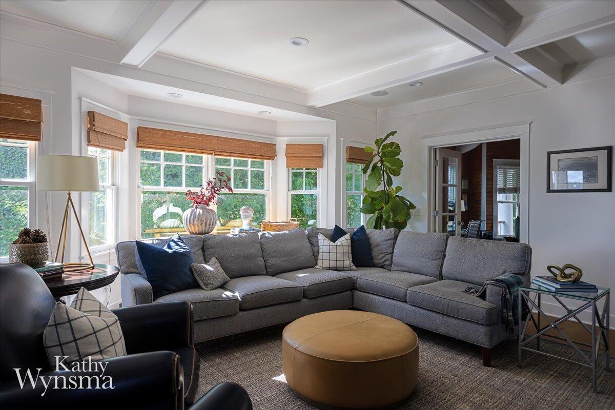East Grand Rapids, Michigan, 49506, United States, 5 Bedrooms Bedrooms, ,5 BathroomsBathrooms,Residential,For Sale,1933647