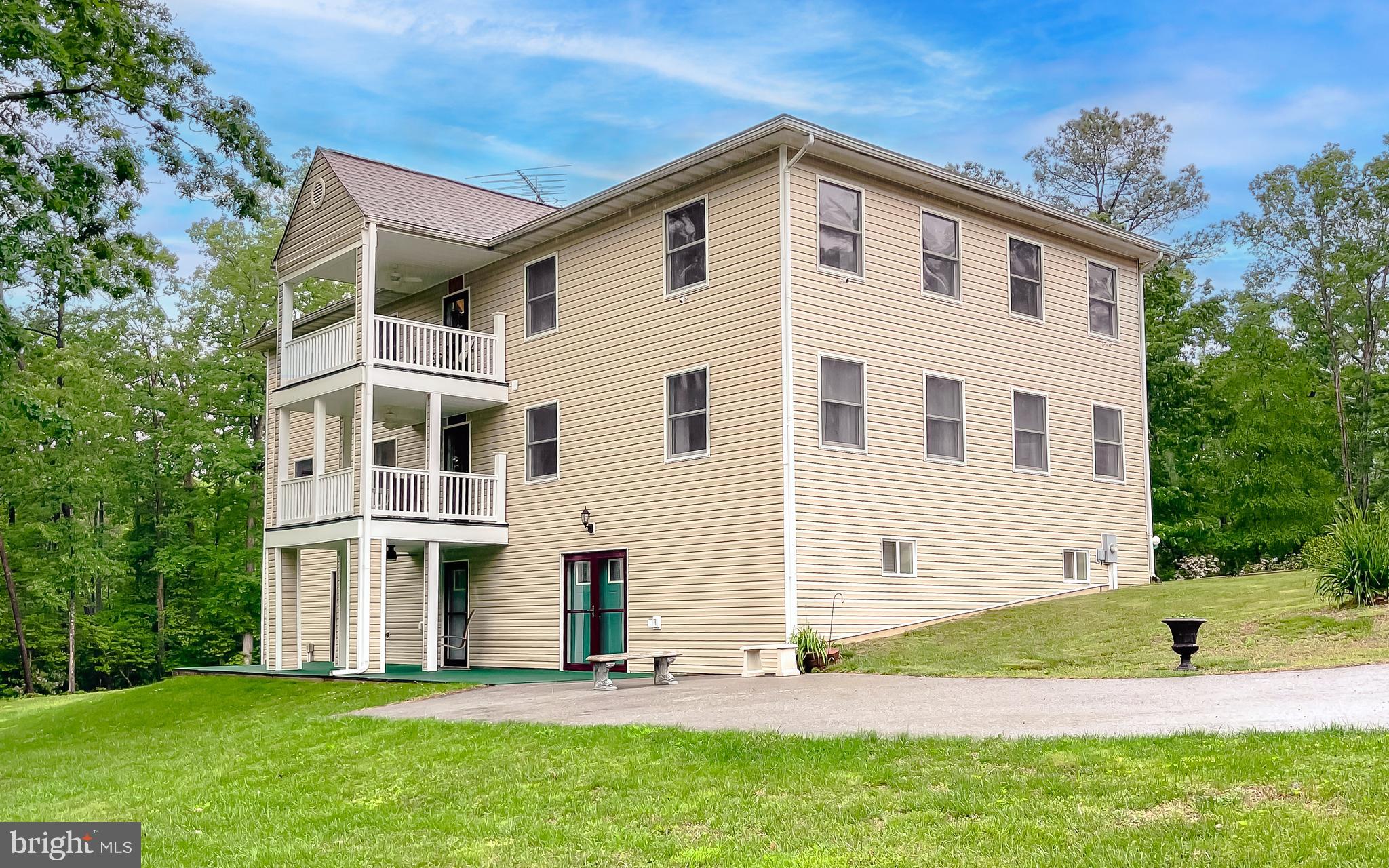 California, Maryland, 20619, United States, 5 Bedrooms Bedrooms, ,7 BathroomsBathrooms,Residential,For Sale,1977711