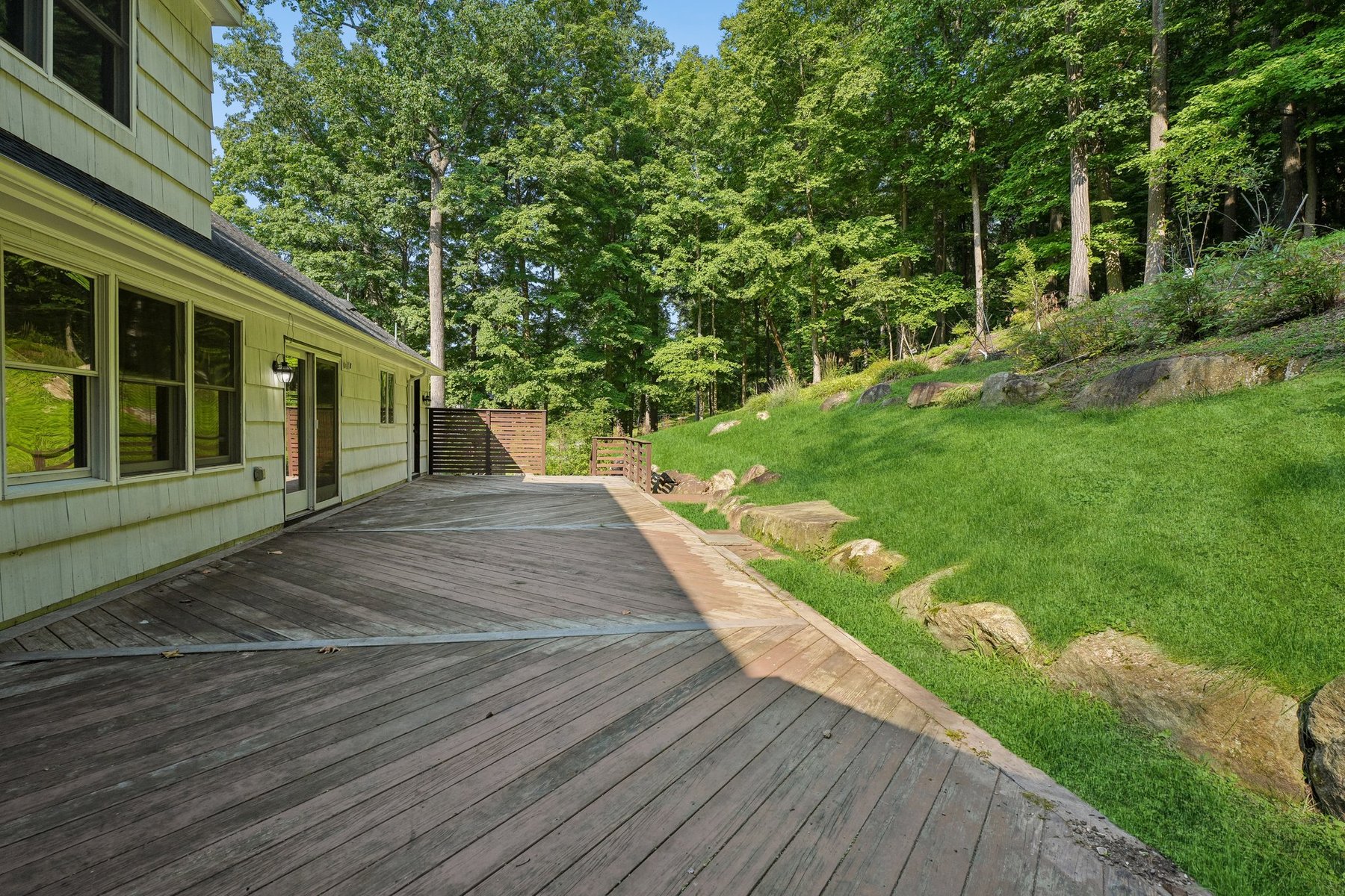  Private Treehouse Sancturary Nestled on Three Plus Acres - 物件實景