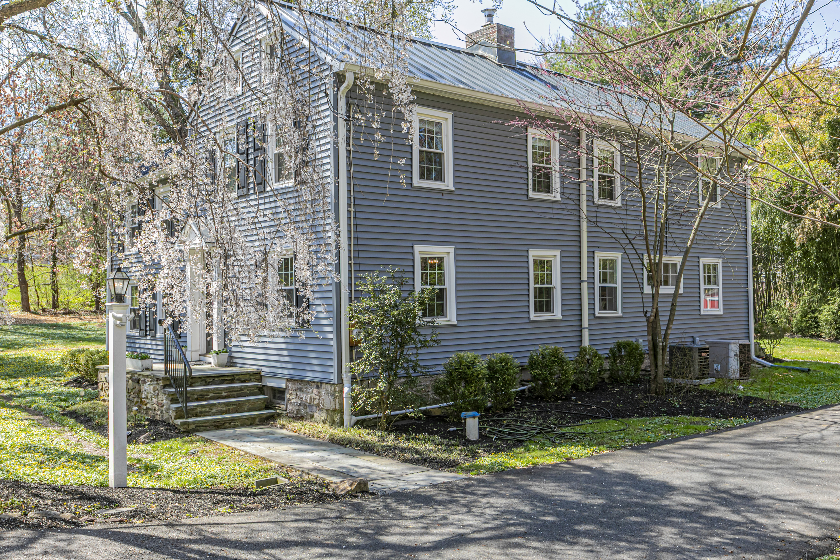  Pennington’s Moses Baldwin House Marries Period Details with Modern Updates - 物件實景