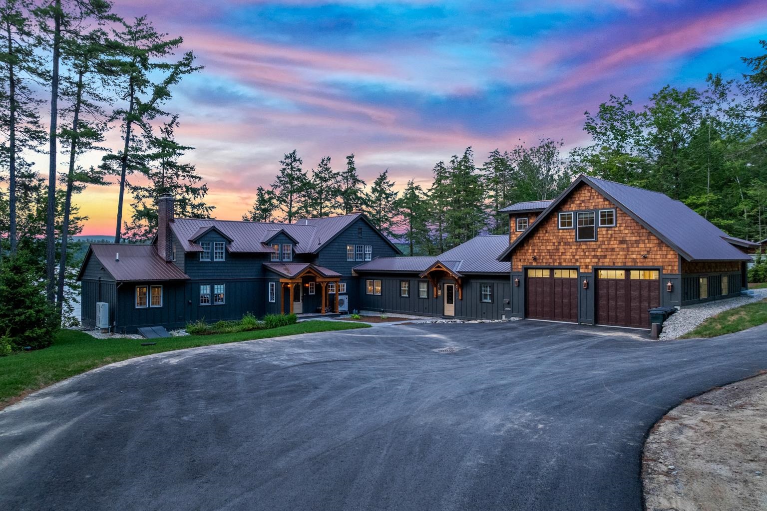 Meredith, New Hampshire, 03253, United States, 7 Bedrooms Bedrooms, ,7 BathroomsBathrooms,Residential,For Sale,1828191