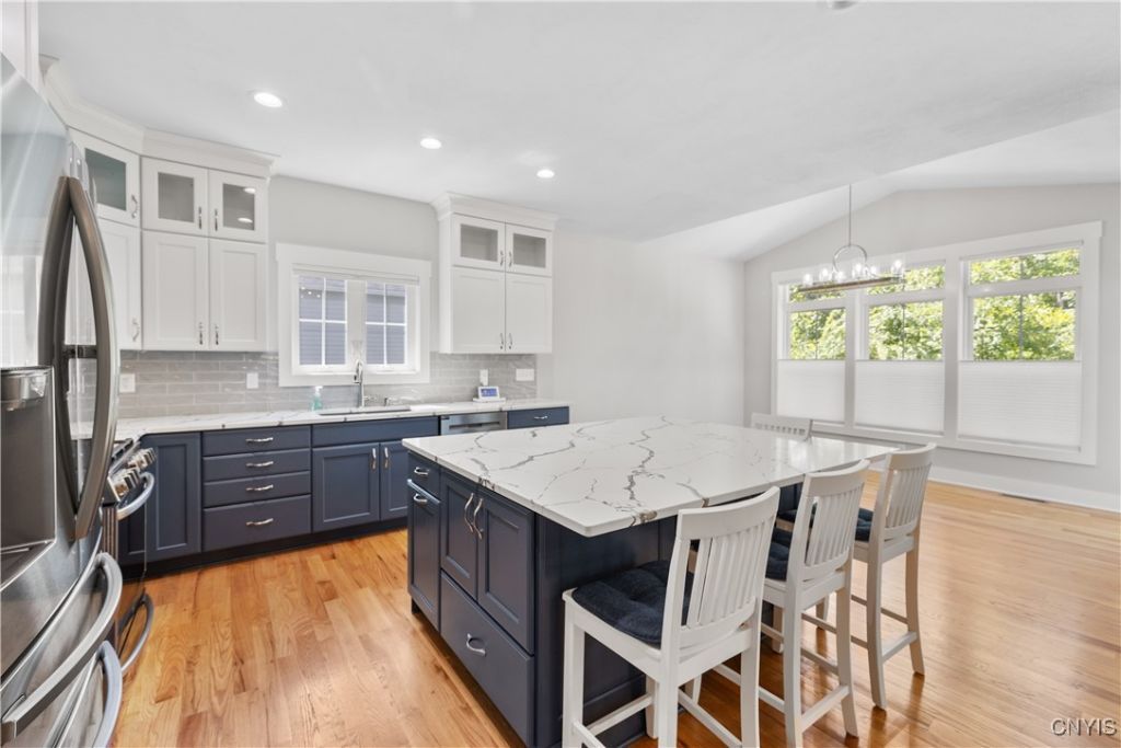 Baldwinsville, New York, 13027, United States, 3 Bedrooms Bedrooms, ,3 BathroomsBathrooms,Residential,For Sale,1933021