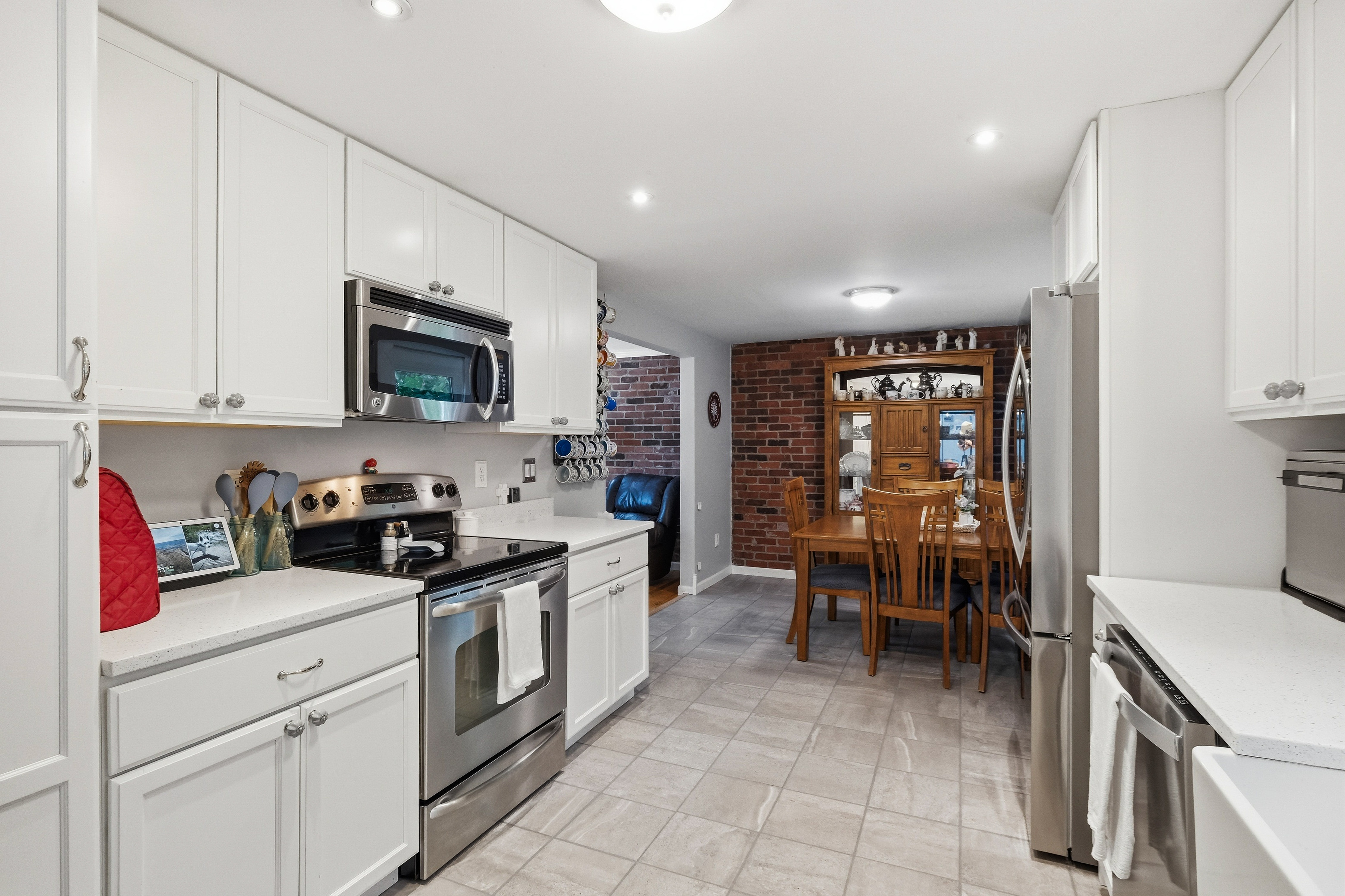  800 Hillaire Drive, Pittsburgh, PA 15243 - 物件實景