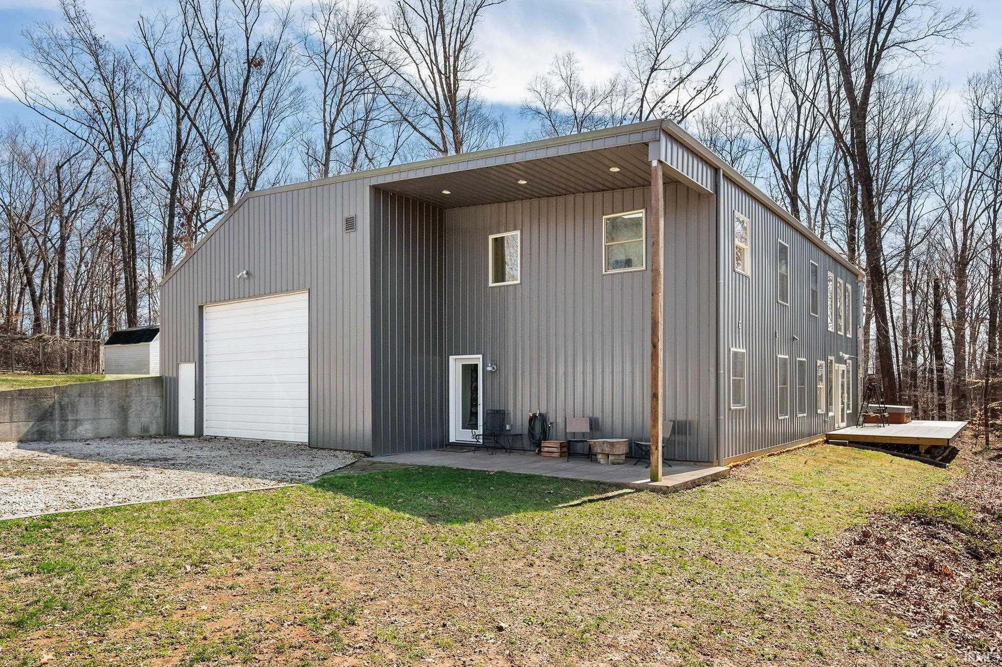 Bloomington, Indiana, 47401, United States, 3 Bedrooms Bedrooms, ,3 BathroomsBathrooms,Residential,For Sale,1936986