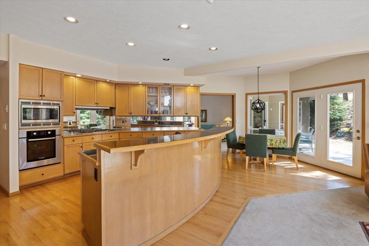Veradale, Washington, 99037, United States, 4 Bedrooms Bedrooms, ,4 BathroomsBathrooms,Residential,For Sale,1840066