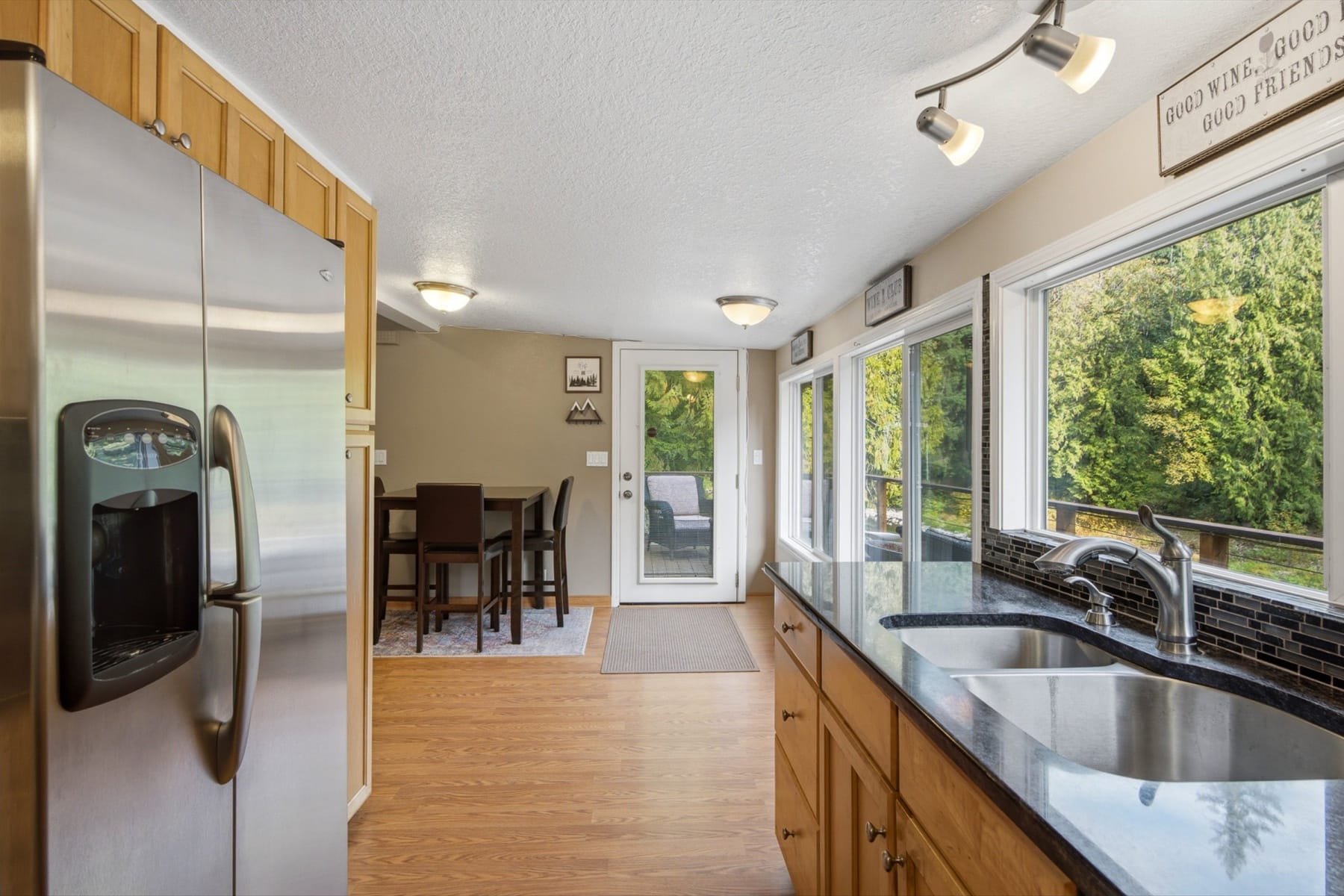  36115 NE WASHOUGAL RIVER RD Washougal, WA 98671 - 物件實景