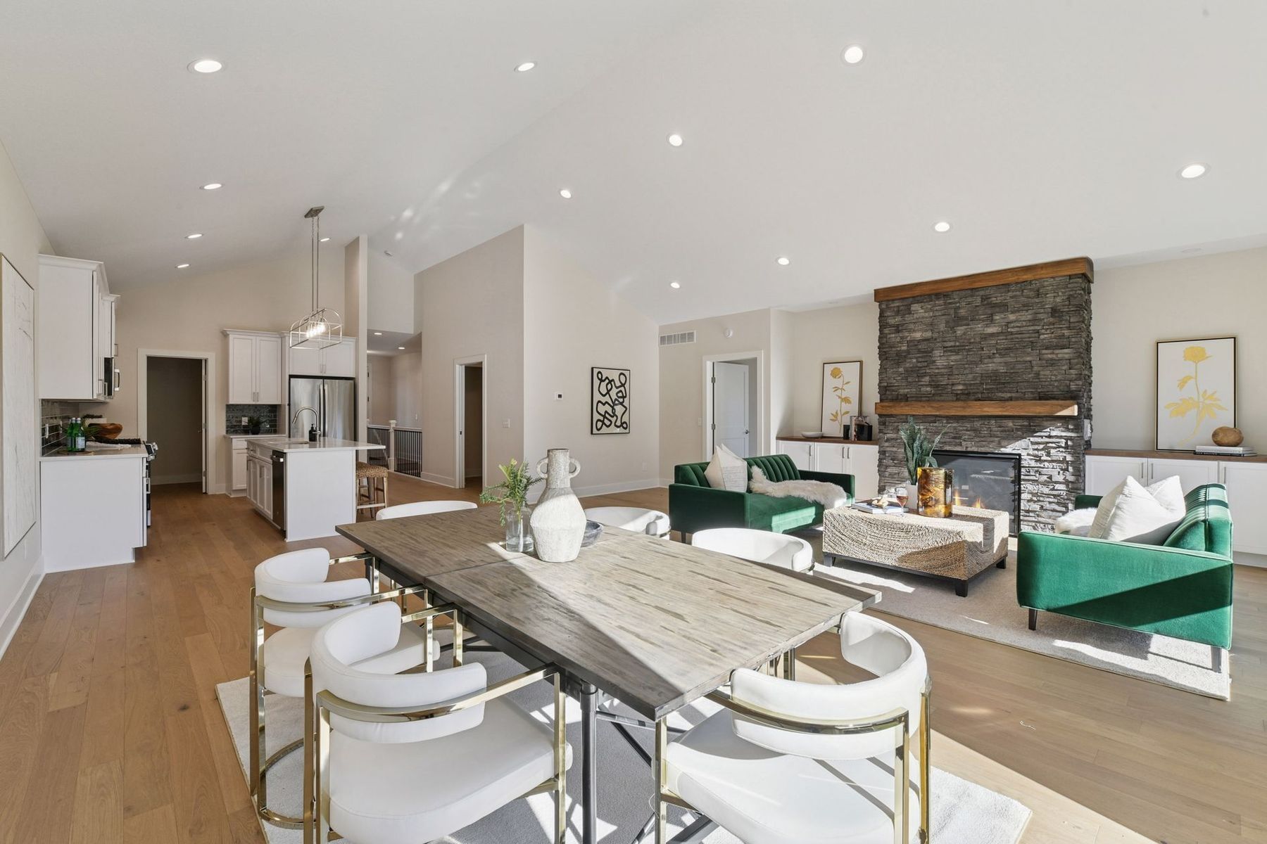  Custom Luxury by Trinity Artisan Homes - 物件實景