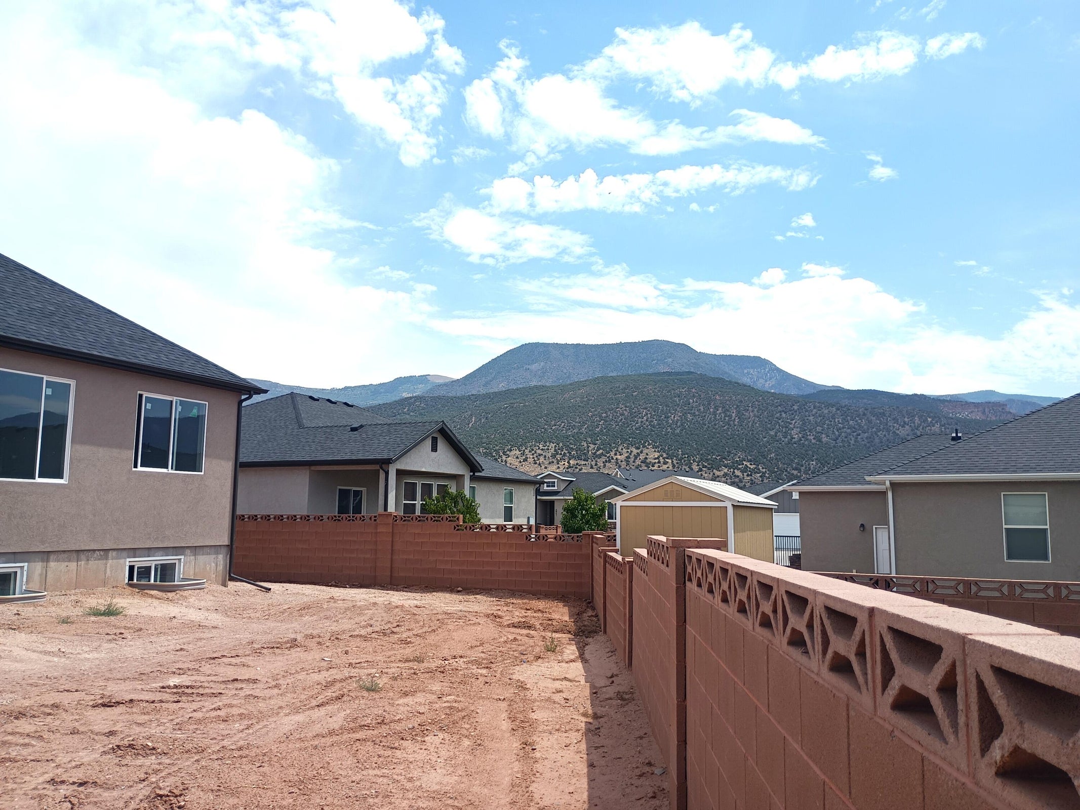 Cedar City, Utah, 84720, United States, 6 Bedrooms Bedrooms, ,3 BathroomsBathrooms,Residential,For Sale,1855787