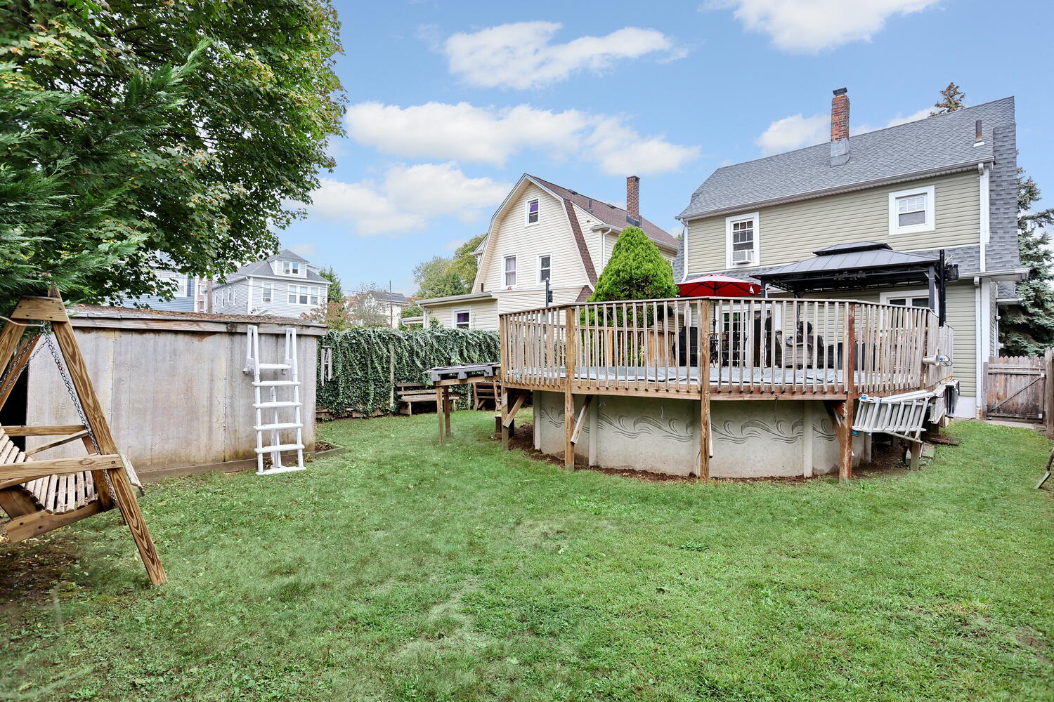 Clifton, New Jersey, 07011, United States, 2 Bedrooms Bedrooms, ,2 BathroomsBathrooms,Residential,For Sale,1975709