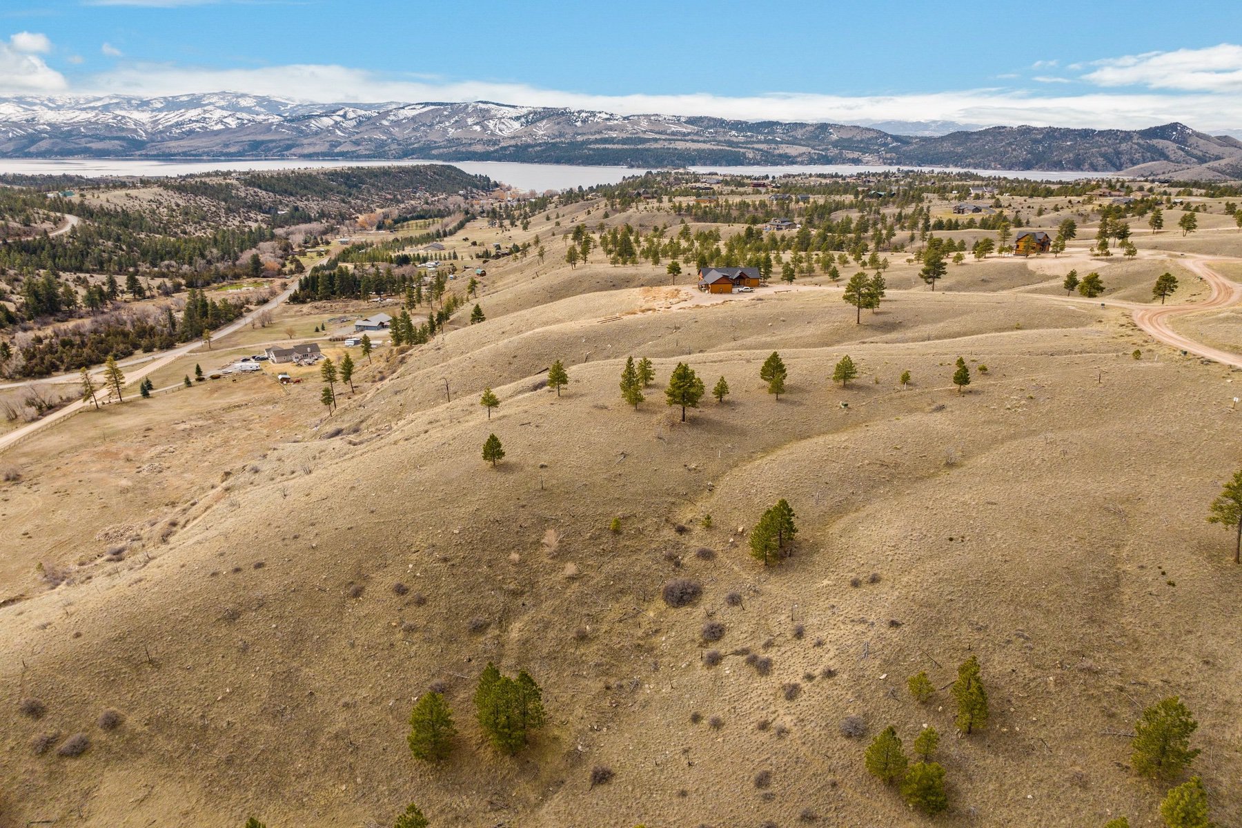 8545 Eagle View Rd - 物件實景