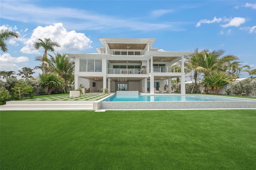 Holmes Beach, Florida, 34217, United States, 5 Bedrooms Bedrooms, ,8 BathroomsBathrooms,Residential,For Sale,1759059