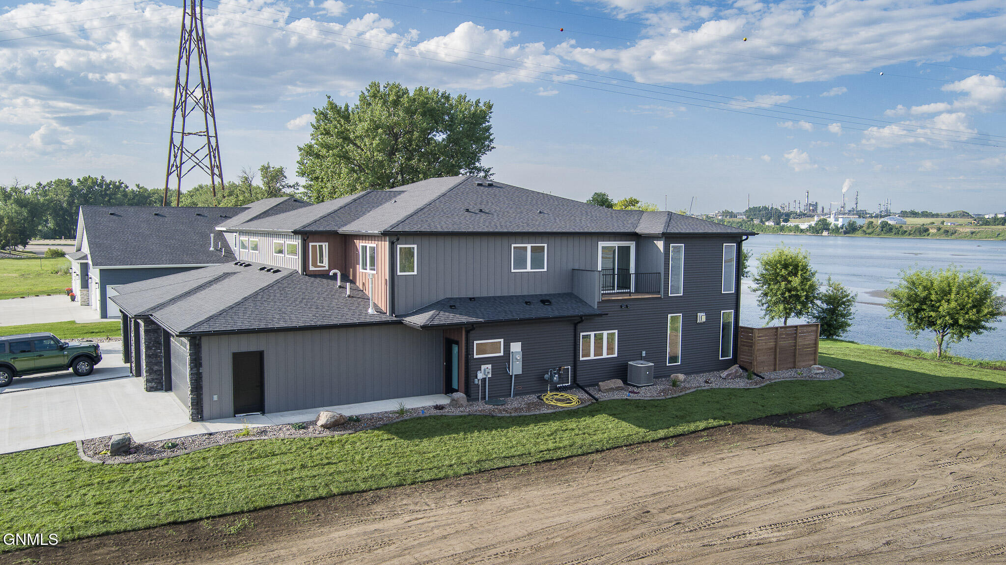 Bismarck, North Dakota, 58503, United States, 5 Bedrooms Bedrooms, ,3 BathroomsBathrooms,Residential,For Sale,1900752