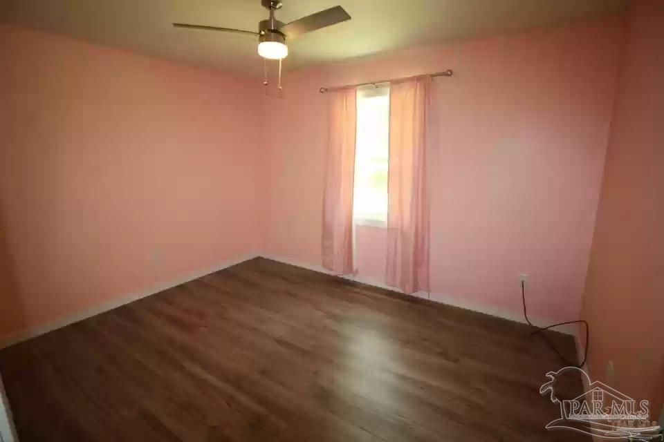 Pensacola, Florida, 32526, United States, 4 Bedrooms Bedrooms, ,3 BathroomsBathrooms,Residential,For Sale,1940063