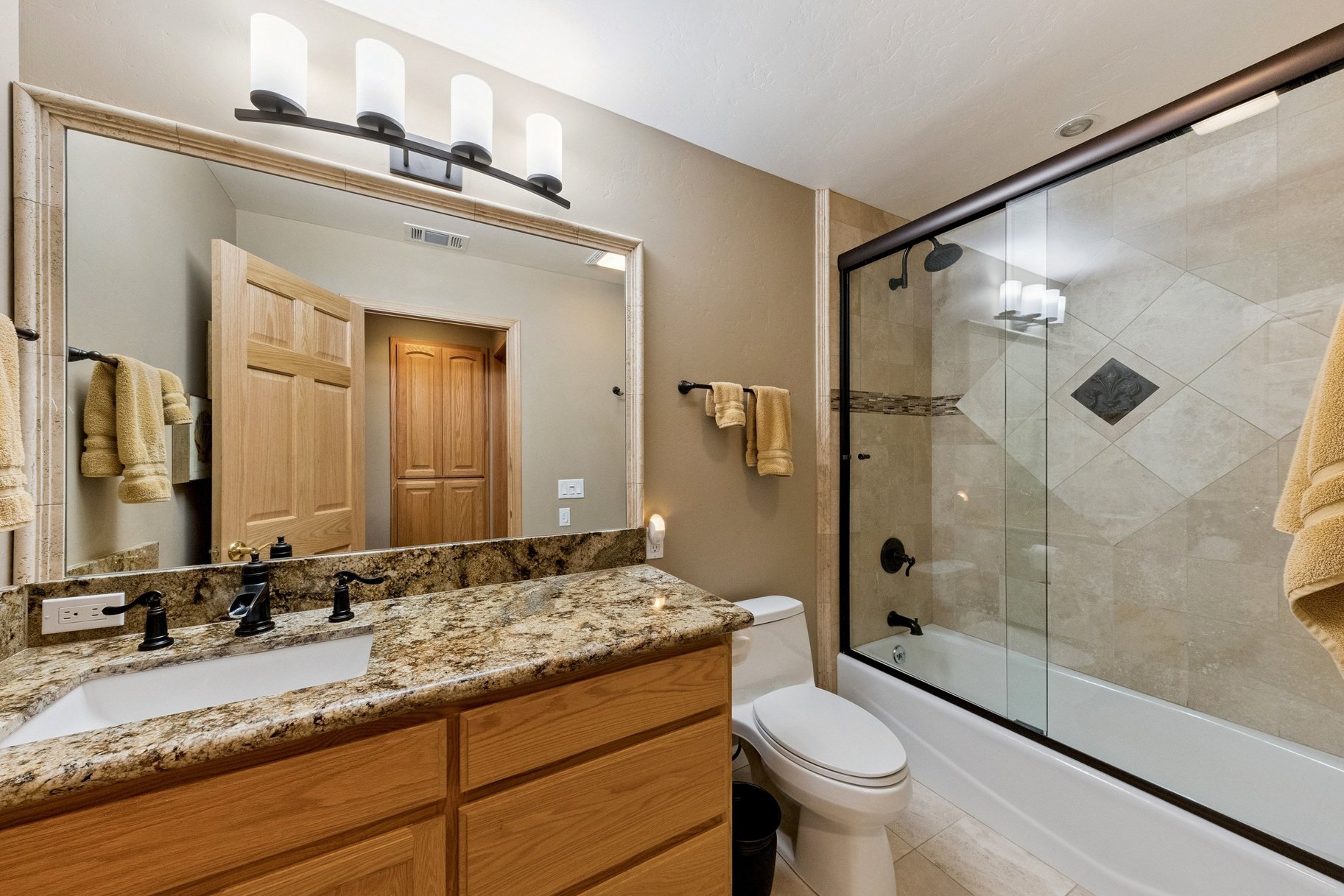  Lake Living in the Tahoe Keys includes Large dock, Party Deck and Views - 物件實景