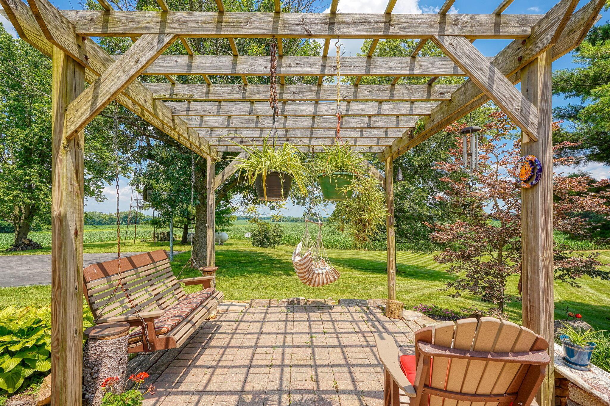 Circleville, Ohio, 43113, United States, 3 Bedrooms Bedrooms, ,3 BathroomsBathrooms,Residential,For Sale,1892160