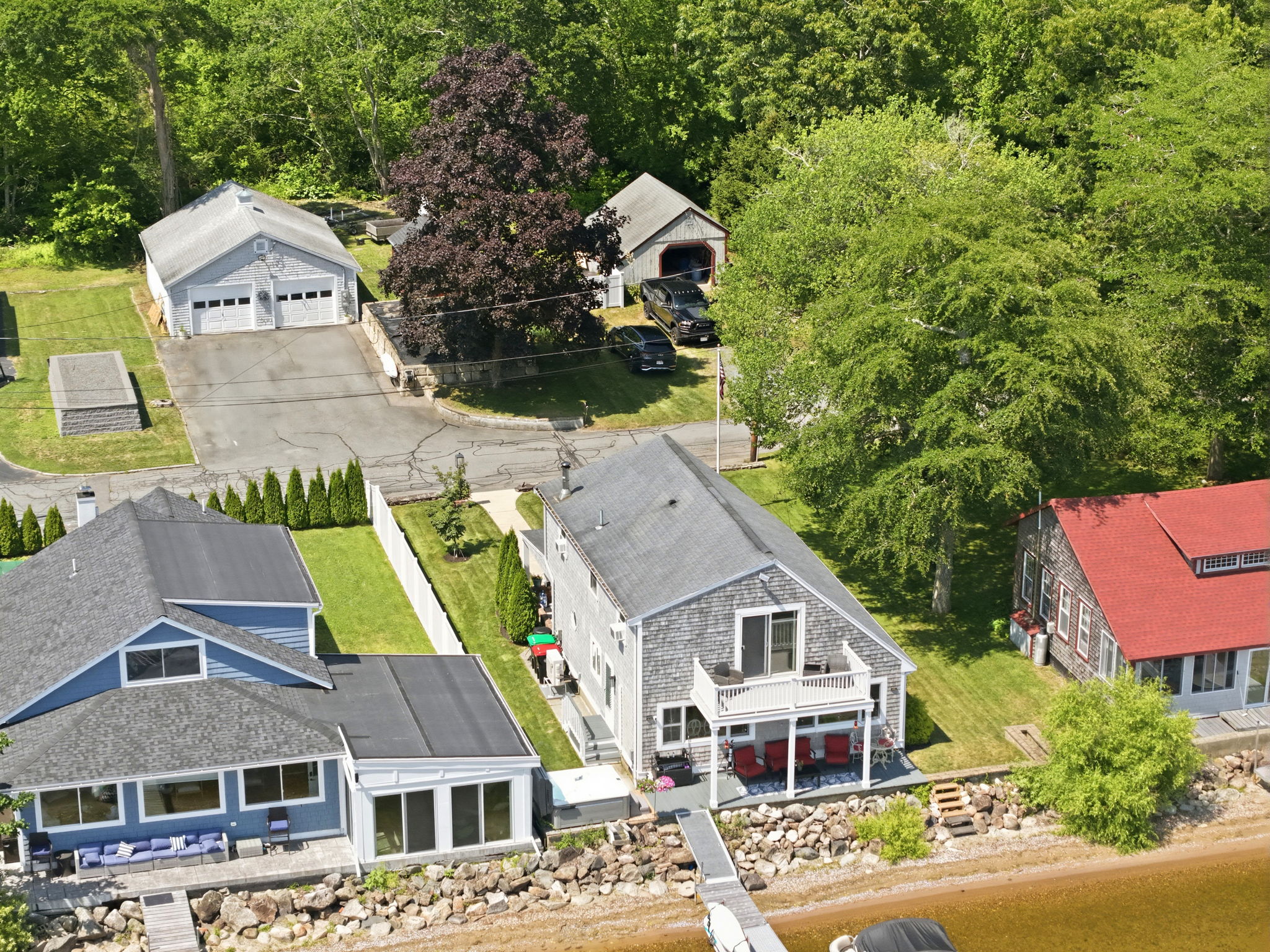  145 Staples Shore Rd, Lakeville - 物件實景