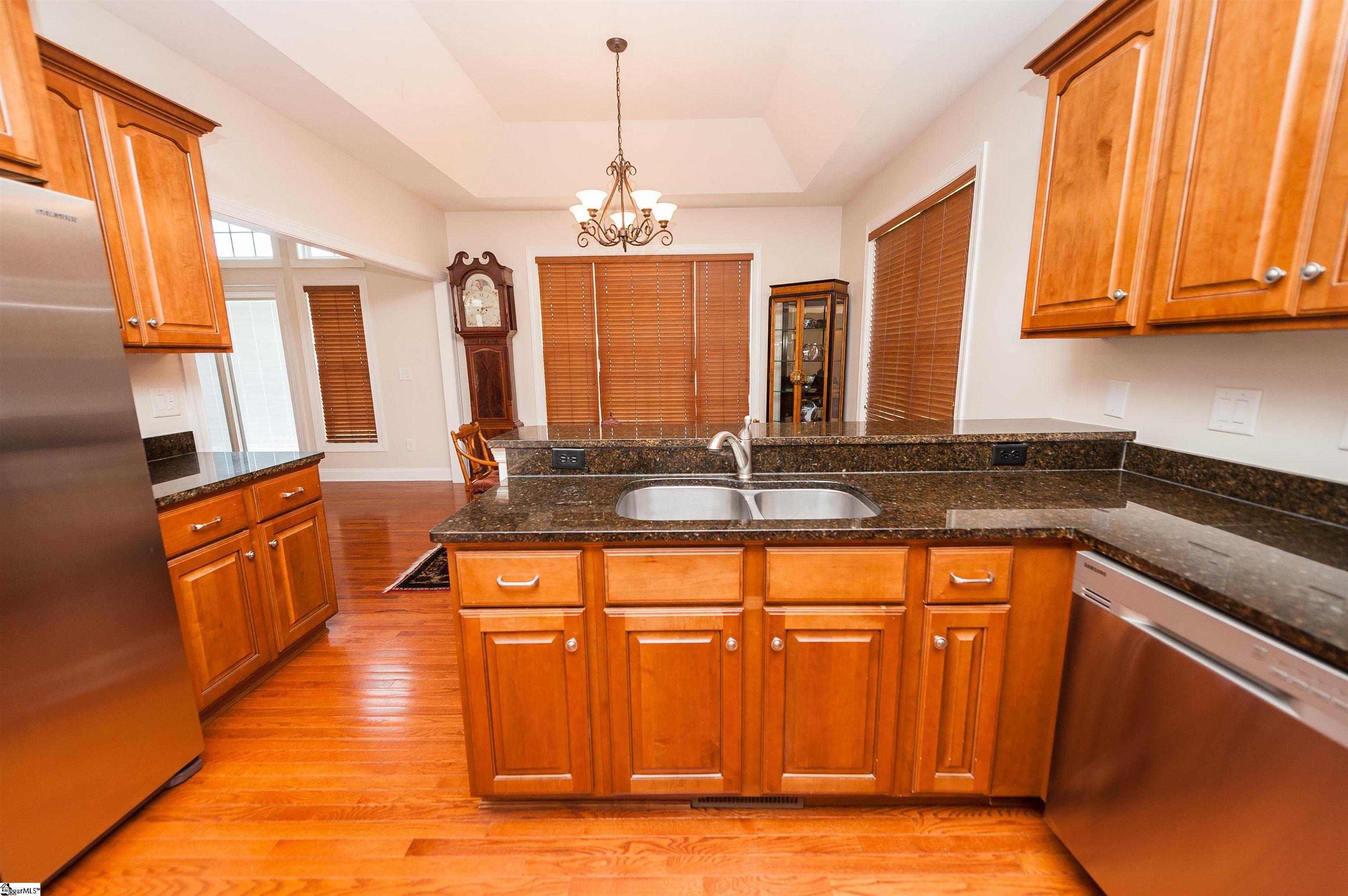 Campobello, South Carolina, 29322, United States, 3 Bedrooms Bedrooms, ,3 BathroomsBathrooms,Residential,For Sale,1779343