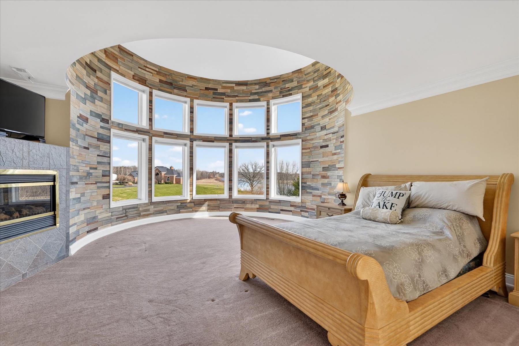  Groveland Township - 物件實景