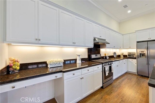 Irvine, California, 92620, United States, 2 Bedrooms Bedrooms, ,2 BathroomsBathrooms,Residential,For Sale,1895073