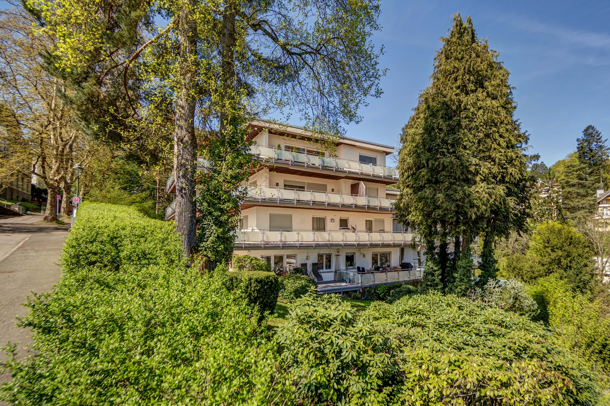  Top location Baden-Baden: Spacious apartment with balcony and panoramic view - 物件實景