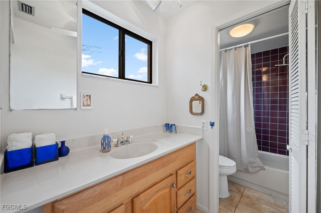 Cape Coral, Florida, 33914, United States, 3 Bedrooms Bedrooms, ,2 BathroomsBathrooms,Residential,For Sale,1975376