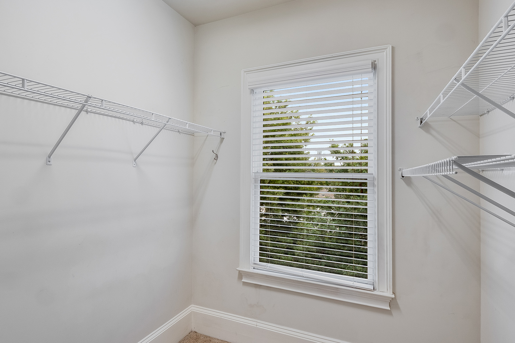  Spacious and Sophisticated Townhome with a Heart-of-Atlanta Address - 物件實景