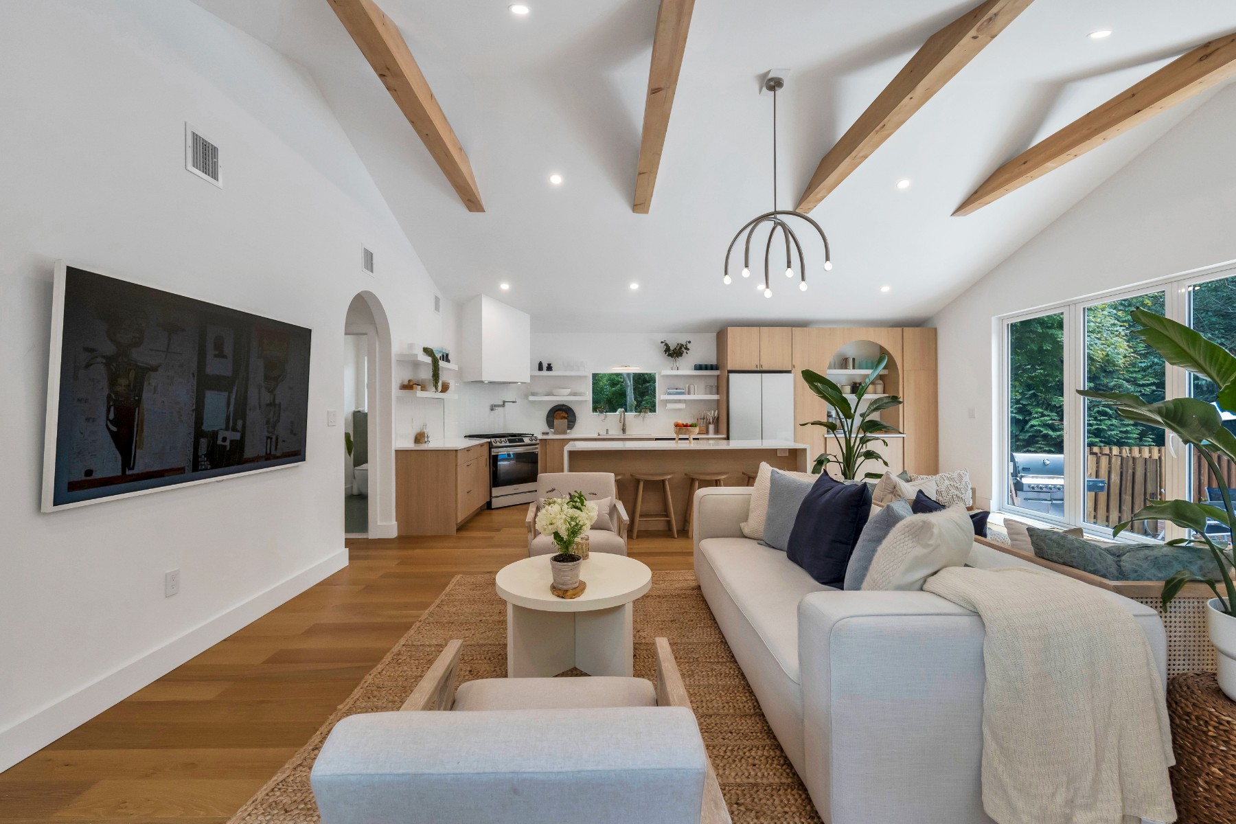  Modern Brand New 2025 Renovation - Stylish Southampton Retreat - 物件實景