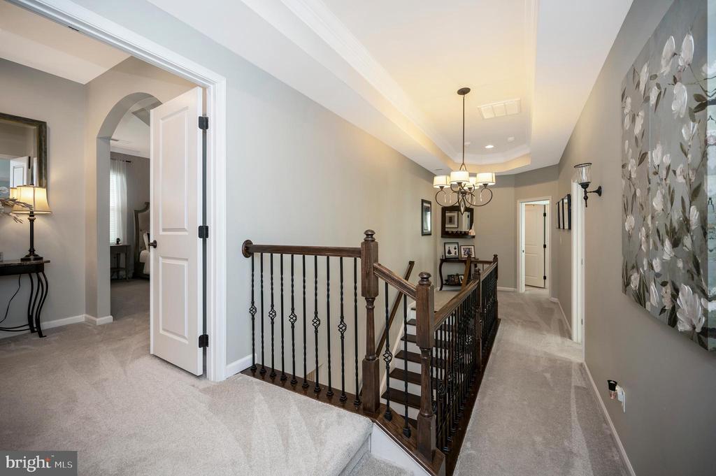 Fredericksburg, Virginia, 22406, United States, 5 Bedrooms Bedrooms, ,6 BathroomsBathrooms,Residential,For Sale,1981857