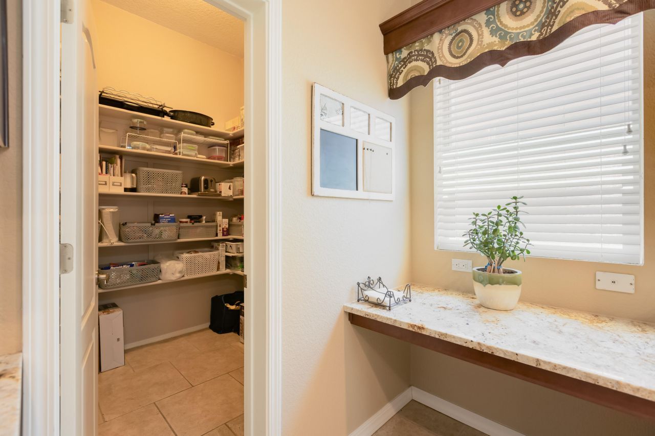 Albuquerque, New Mexico, 87120, United States, 3 Bedrooms Bedrooms, ,2 BathroomsBathrooms,Residential,For Sale,1897760