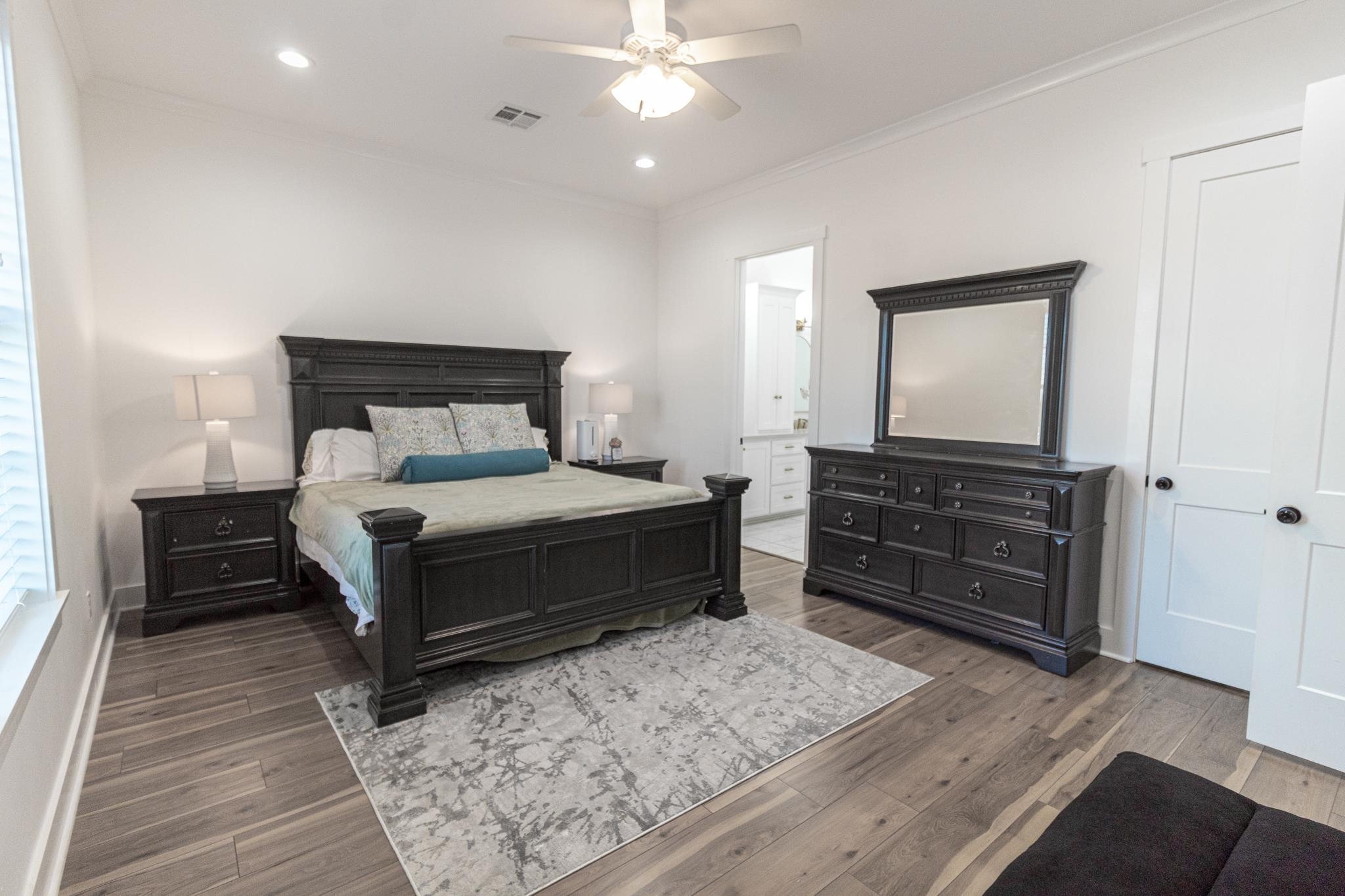 Lake Charles, Louisiana, 70605, United States, 4 Bedrooms Bedrooms, ,3 BathroomsBathrooms,Residential,For Sale,2000075