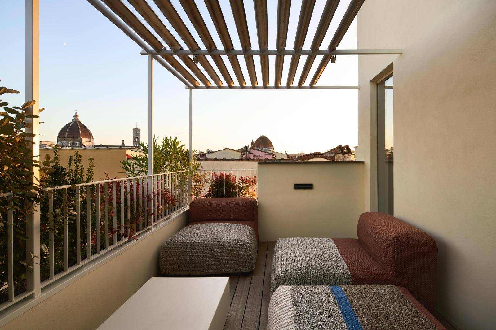 Firenze, Firenze, 50100, IT, 3 Bedrooms Bedrooms, ,3 BathroomsBathrooms,Residential,For Sale,1990289