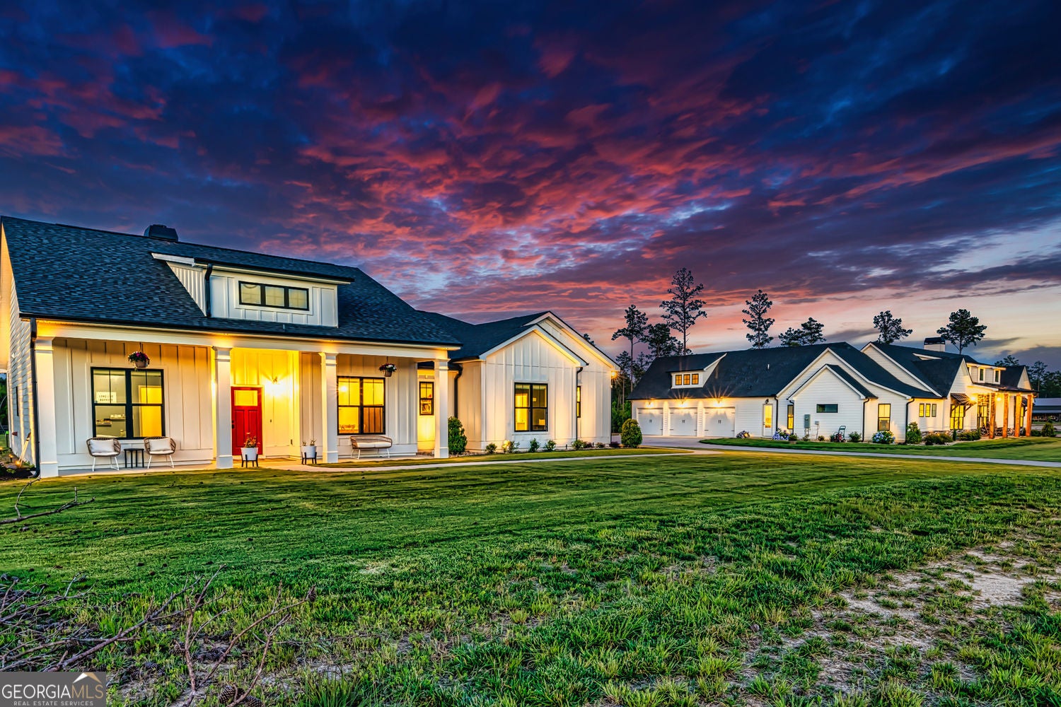 Senoia, Georgia, 30276, United States, 7 Bedrooms Bedrooms, ,6 BathroomsBathrooms,Residential,For Sale,1859097