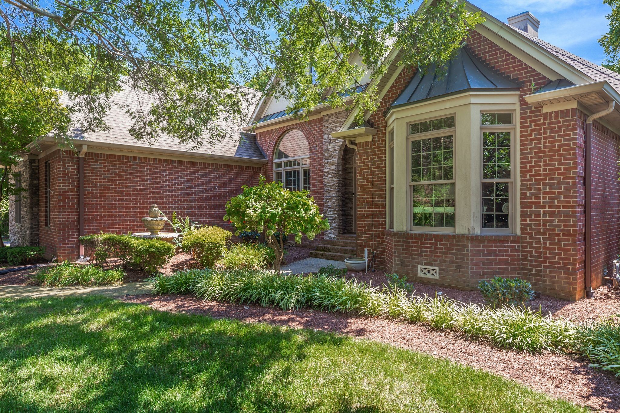 Murfreesboro, Tennessee, 37130, United States, 4 Bedrooms Bedrooms, ,4 BathroomsBathrooms,Residential,For Sale,1925116