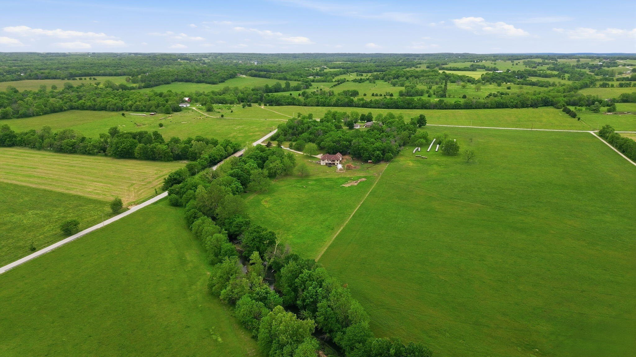 Walnut Grove, Missouri, 65770, United States, 5 Bedrooms Bedrooms, ,3 BathroomsBathrooms,Residential,For Sale,2045196