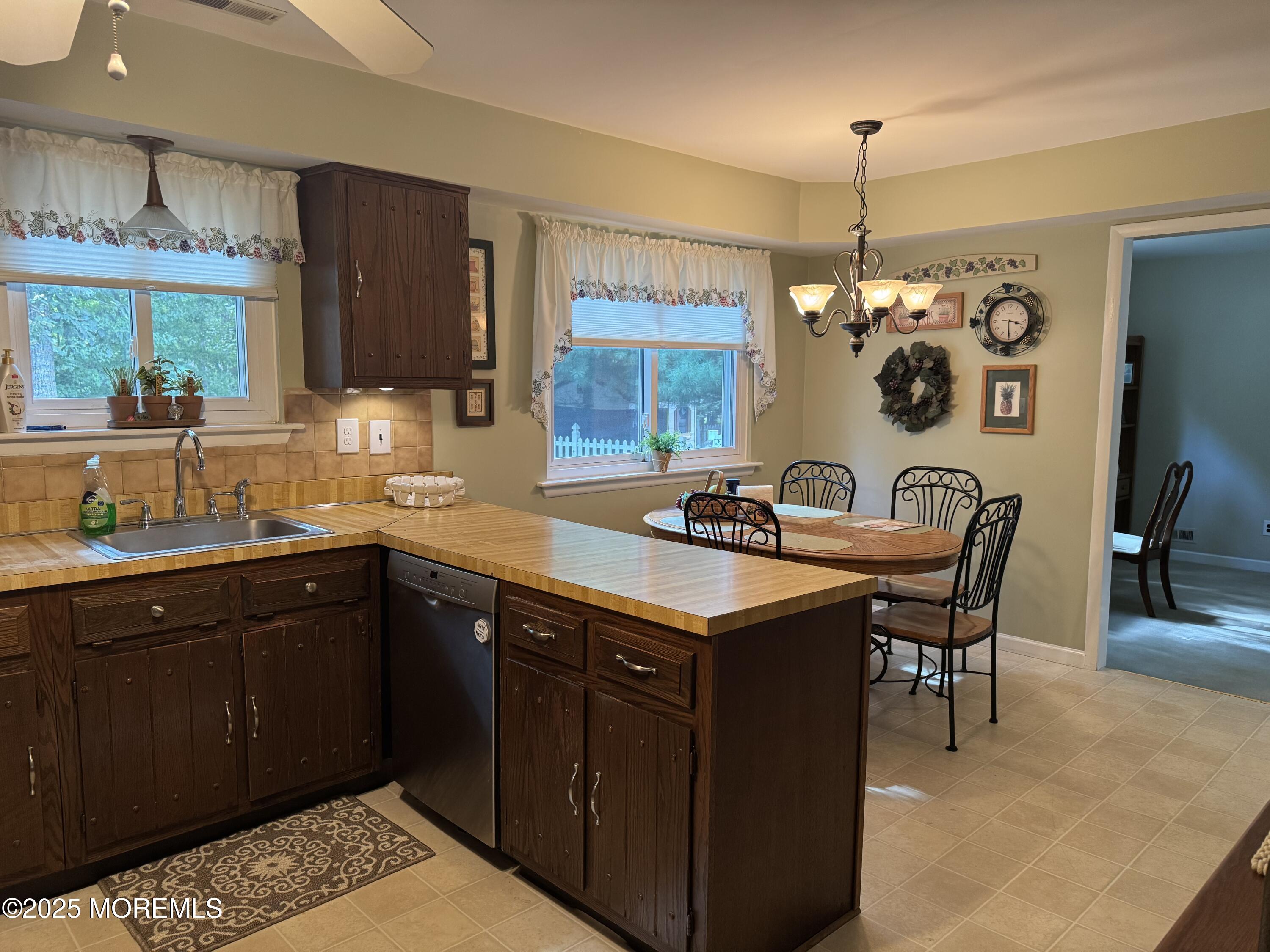 Howell, New Jersey, 07731, United States, 4 Bedrooms Bedrooms, ,3 BathroomsBathrooms,Residential,For Sale,1944999