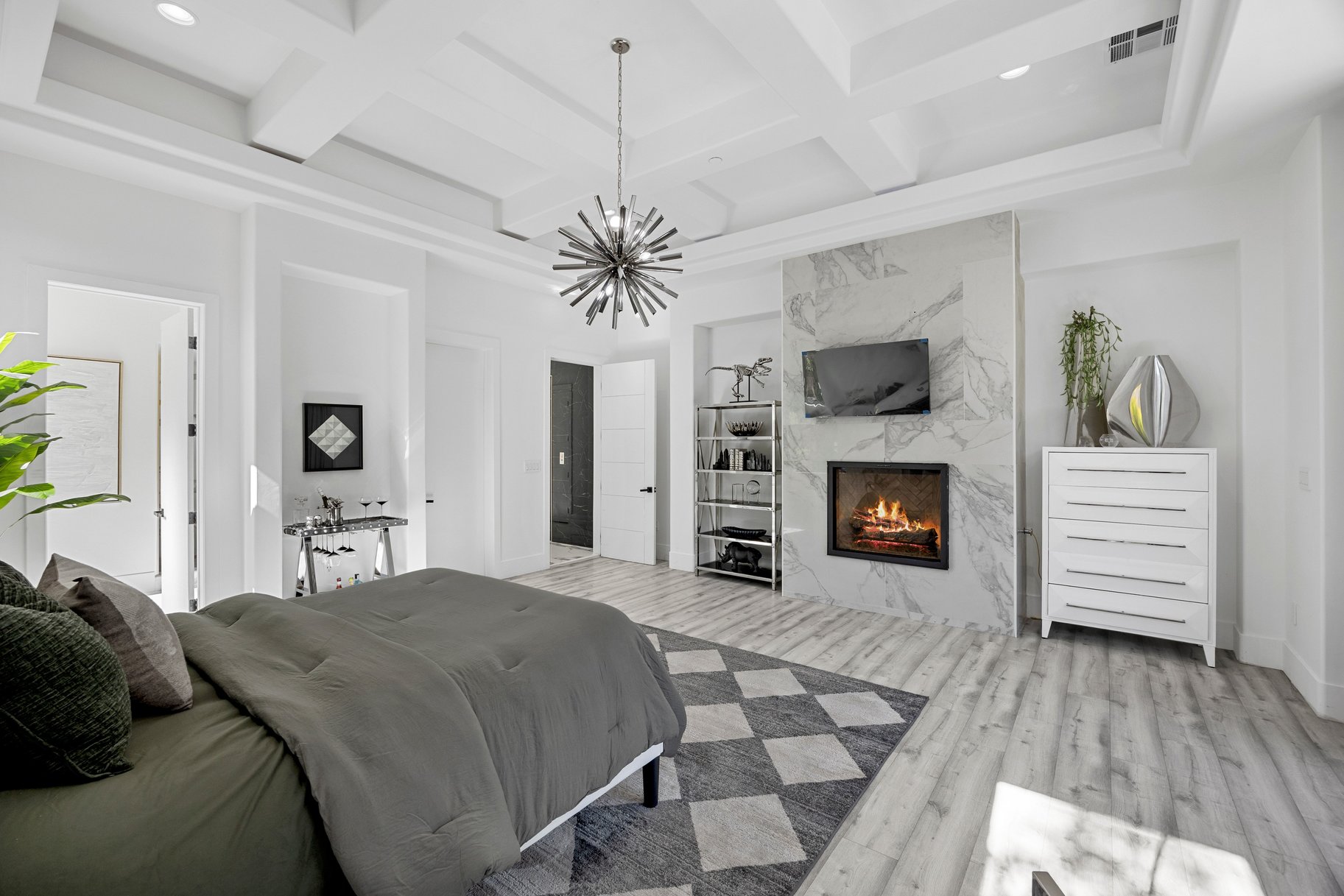  Elevated Custom Living in MacDonald Highlands with Views - 物件實景