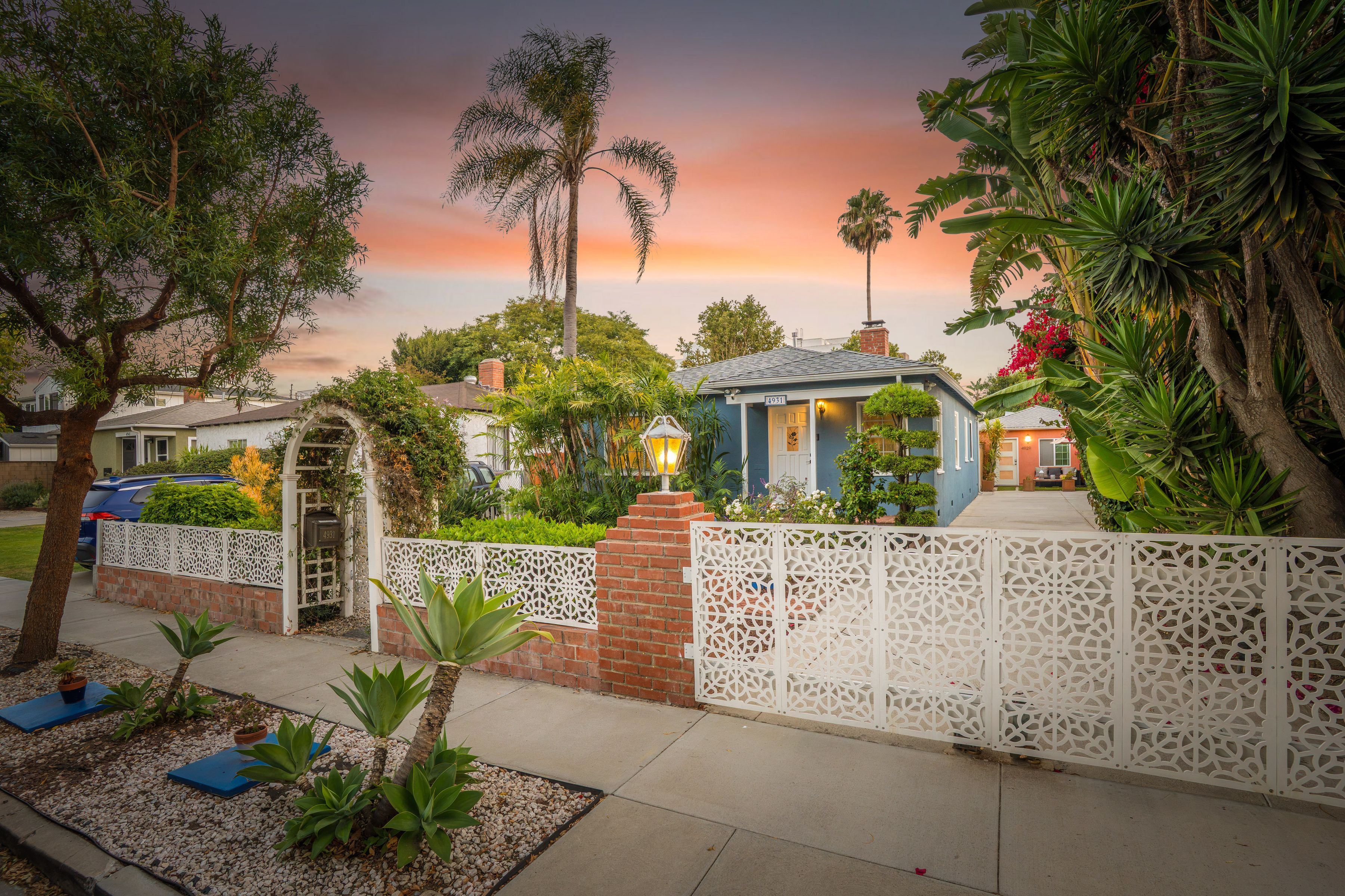  4931 Coolidge Avenue - 物件實景