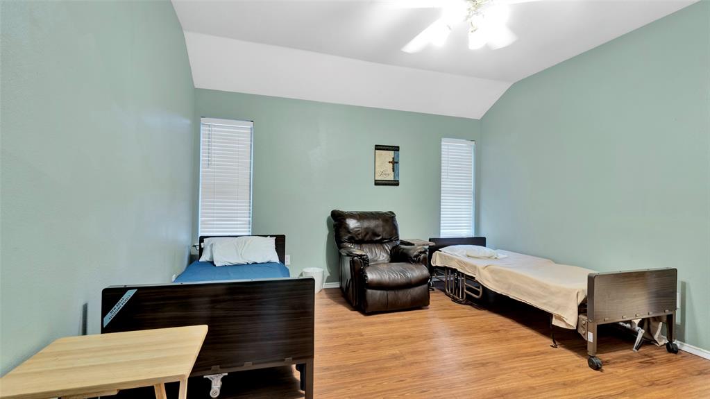 Sachse, Texas, 75048, United States, 5 Bedrooms Bedrooms, ,2 BathroomsBathrooms,Residential,For Sale,1912728