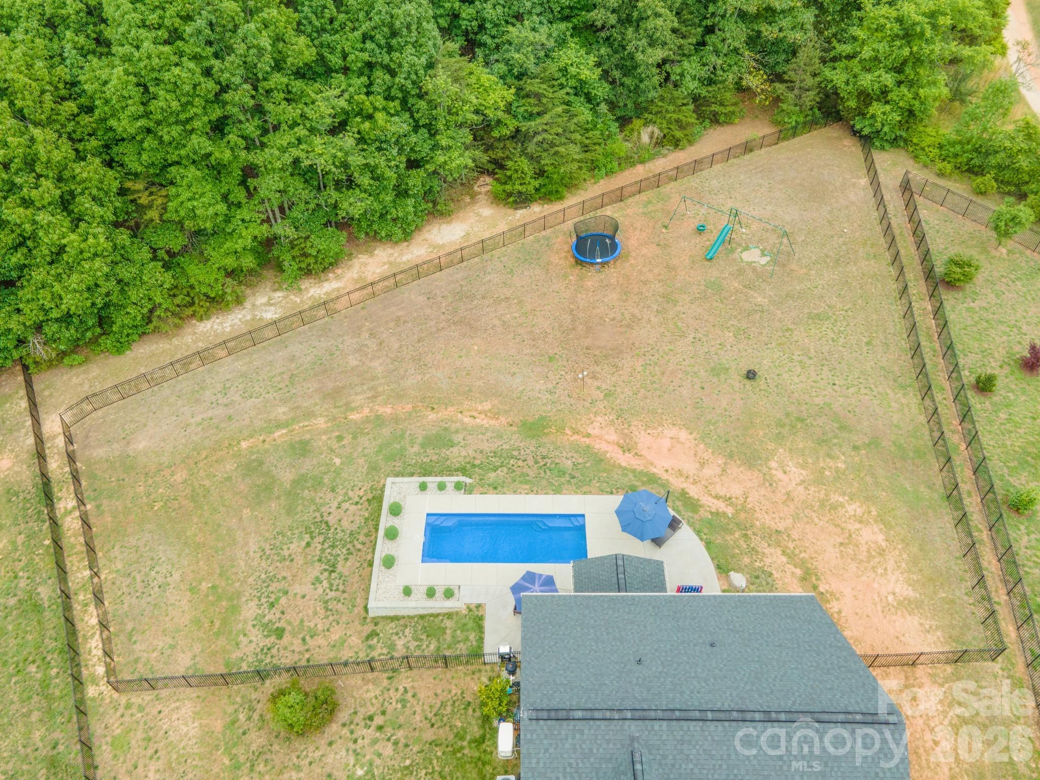 Maiden, North Carolina, 28650, United States, 4 Bedrooms Bedrooms, ,4 BathroomsBathrooms,Residential,For Sale,2048449
