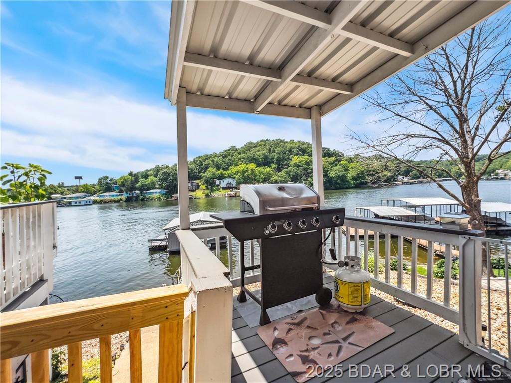 Camdenton, Missouri, 65020, United States, 3 Bedrooms Bedrooms, ,3 BathroomsBathrooms,Residential,For Sale,1849763