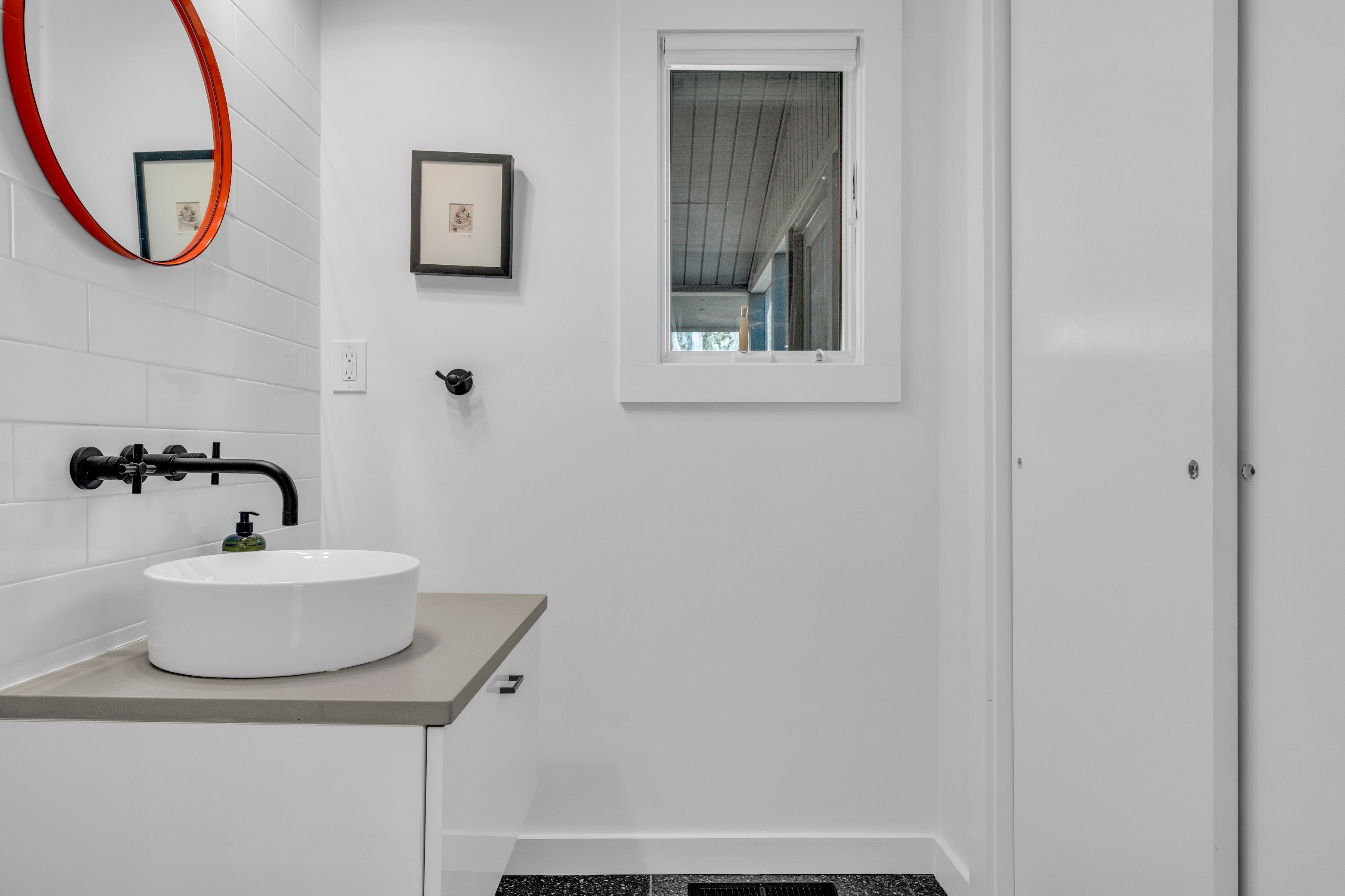  401 Three Corners Road - 物件實景