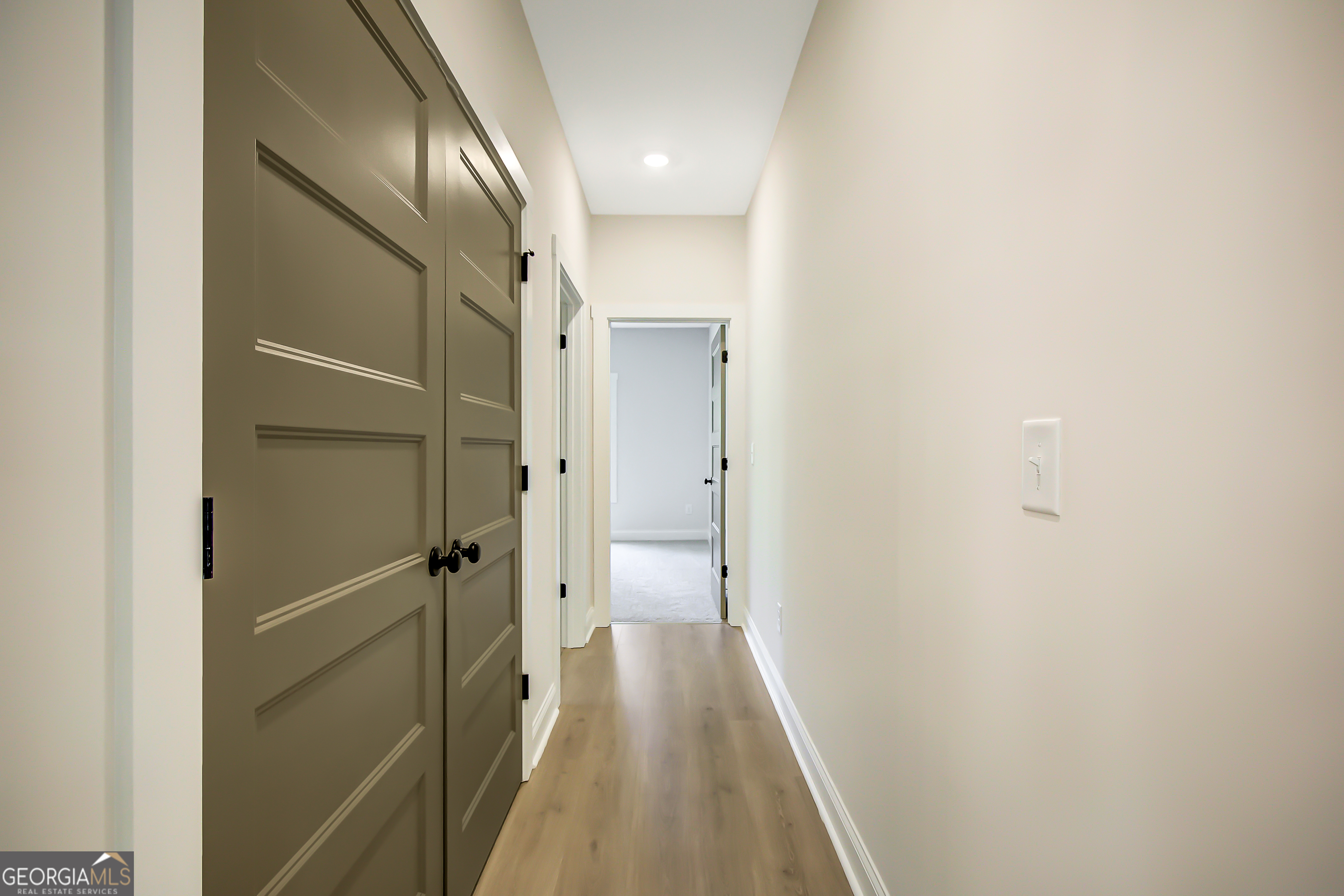 Senoia, Georgia, 30276, United States, 5 Bedrooms Bedrooms, ,4 BathroomsBathrooms,Residential,For Sale,1901806