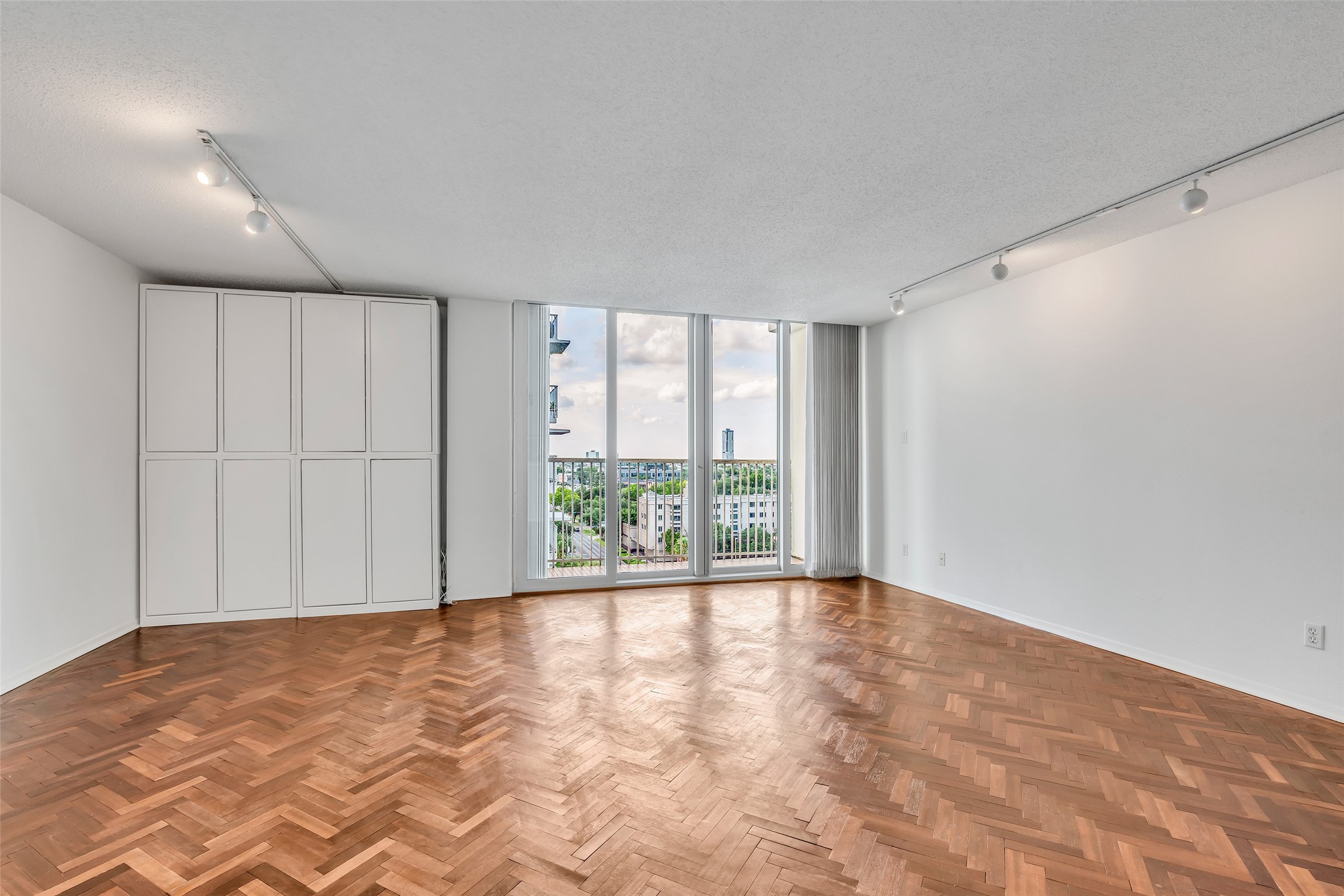  3614 Montrose Boulevard #900 - 物件實景