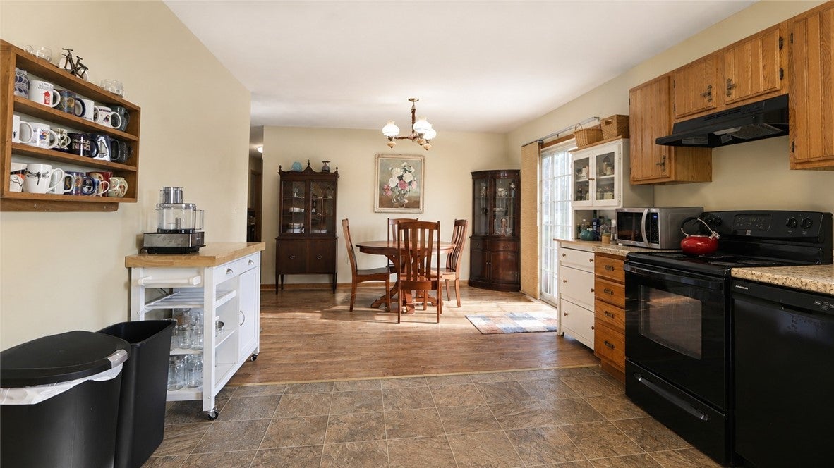 Keli Dr, Seneca Falls, NY 13148 #1