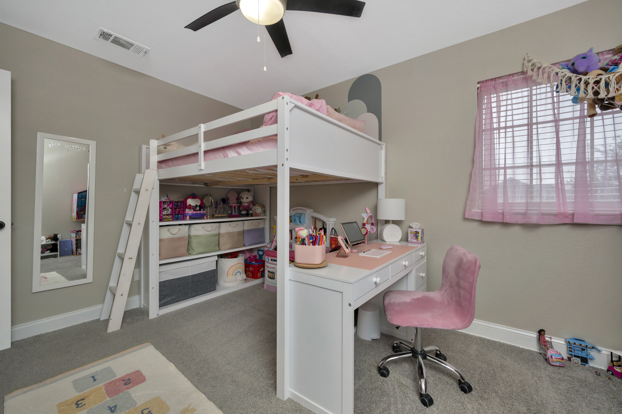  Updated Traditional Home Near Texas Motor Speedway in Justin - 物件實景